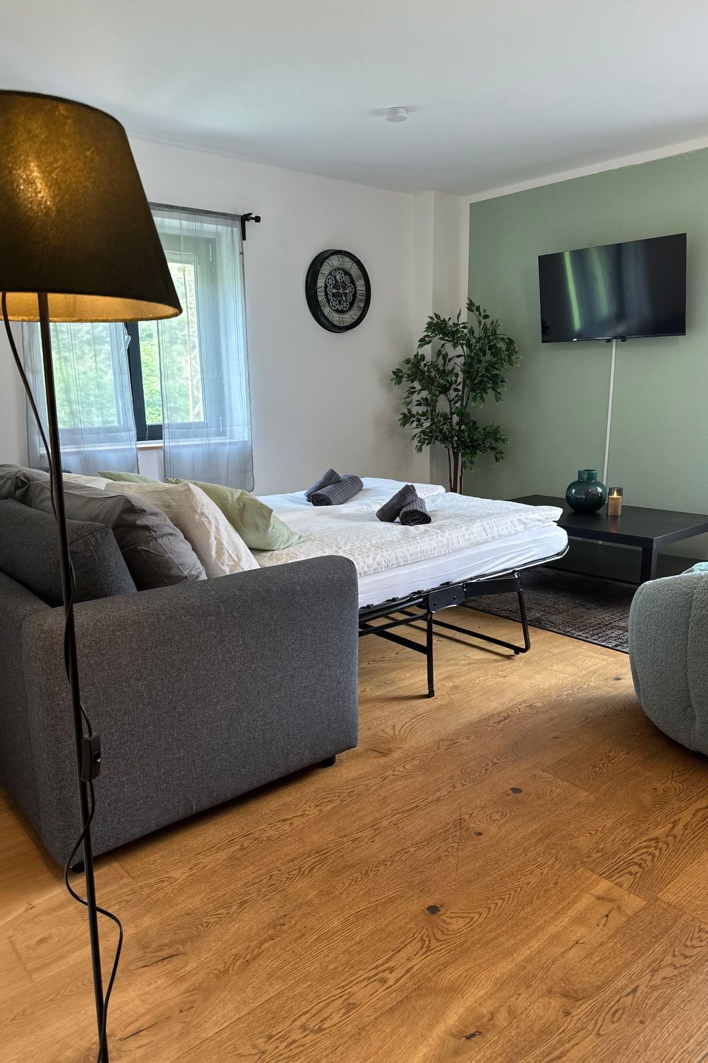 Work&Chill Wallis-Image-tags.info