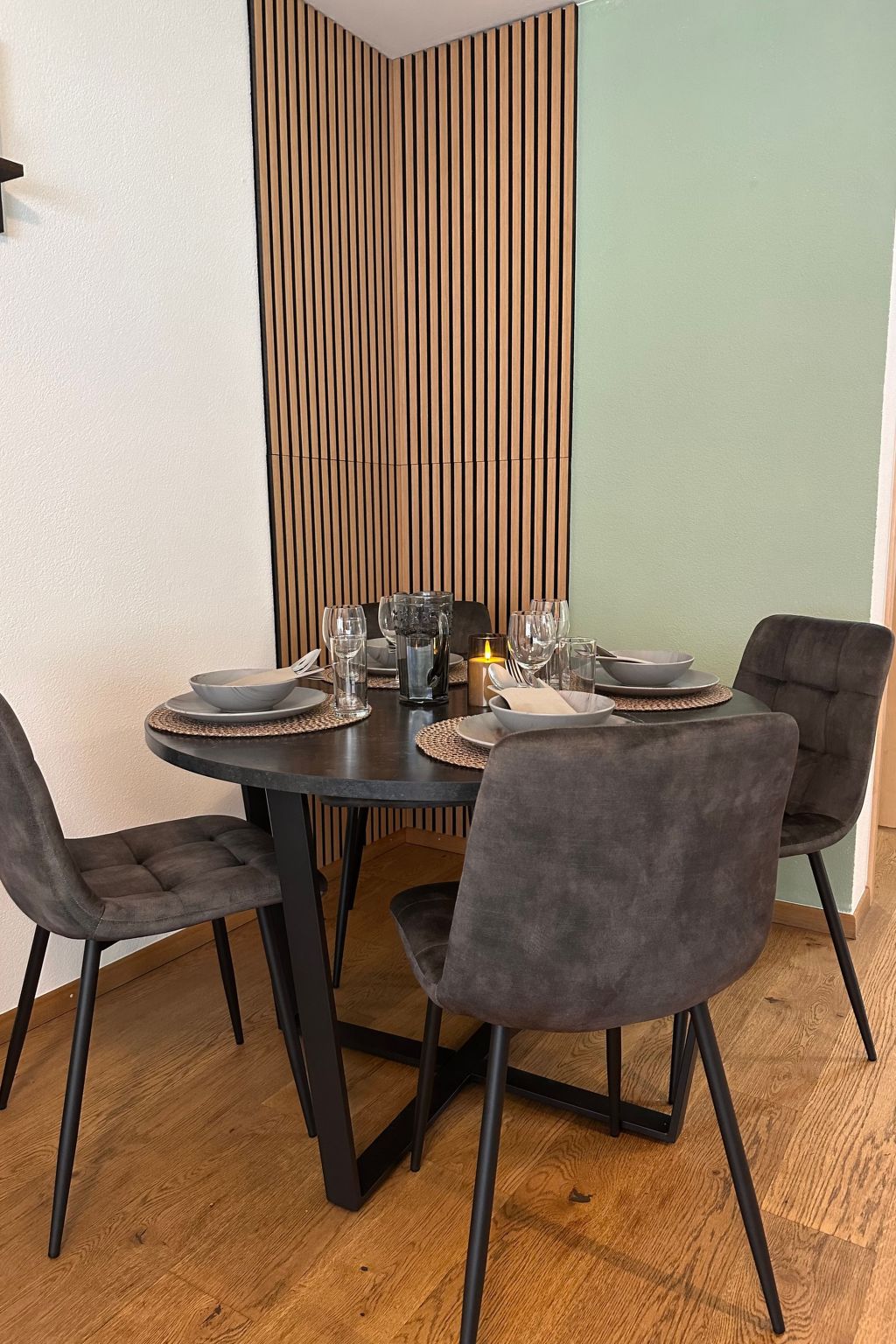 Work&Chill Wallis-Image-tags.info