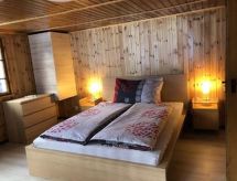 Knusse chalet Helena in St. Niklaus: 55m² met uitzicht op de bergen - thumbnail 3