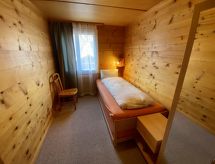 Chalet Jungtalblick Eggeri: 6-persoons chalet aan de skipiste in Grächen - thumbnail 5