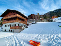 Chalet Jungtalblick: Wohnung Eggeri