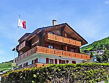 Bergfink Dachgeschoss: Ruim 6-persoons appartement direct aan de piste in Grächen - thumbnail 1