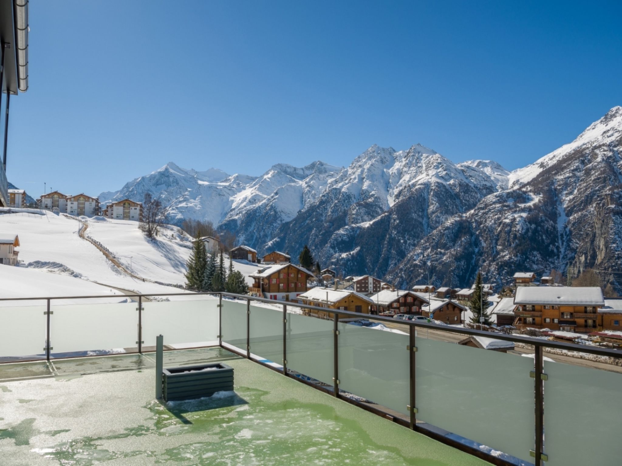Photo of Lunic, AZapartments.ch, B&B, (Grächen), 1057