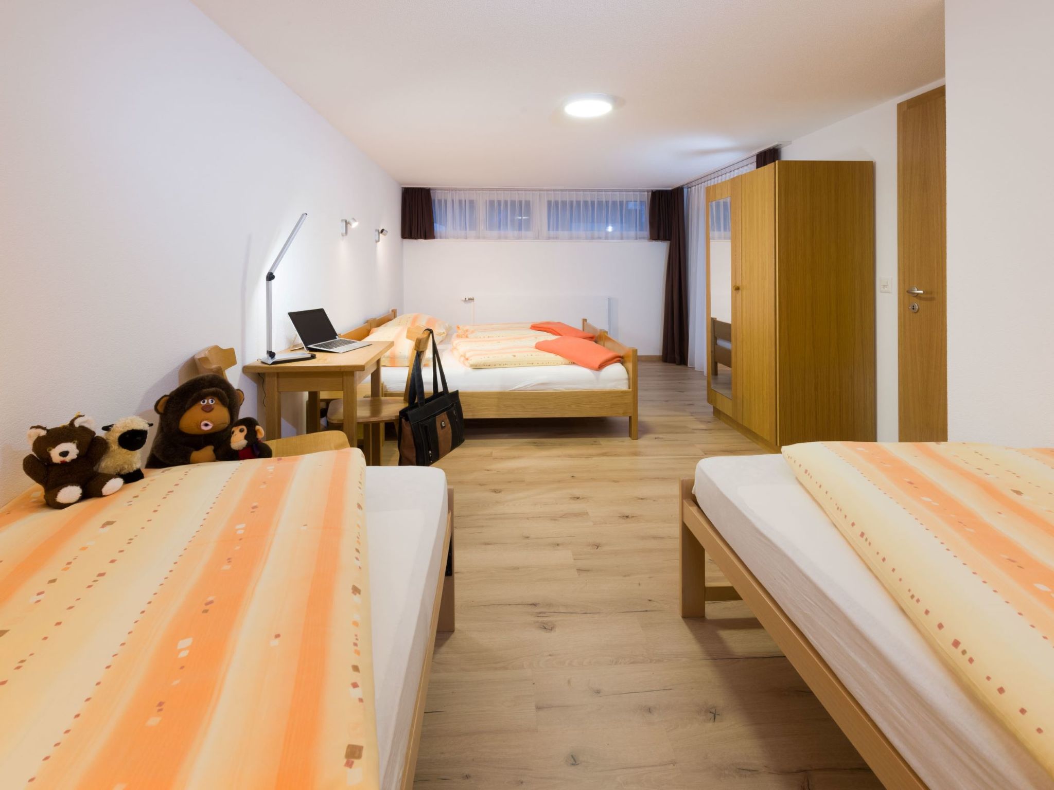 Chalet Ferienwohnungen Schwalbennest Moos Grächen, (Grächen),