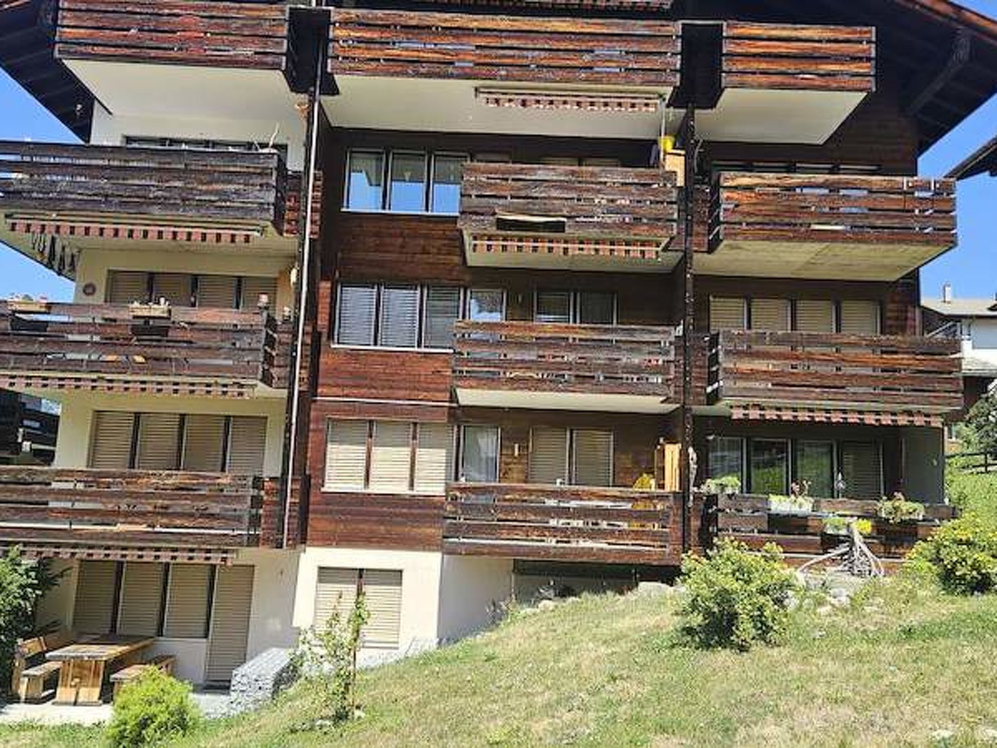 Photo of Nr.25,Haus Azurit, (Grächen), 1010