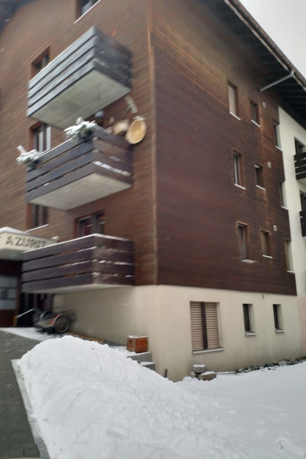 Photo of Nr.25,Haus Azurit, (Grächen), 1010
