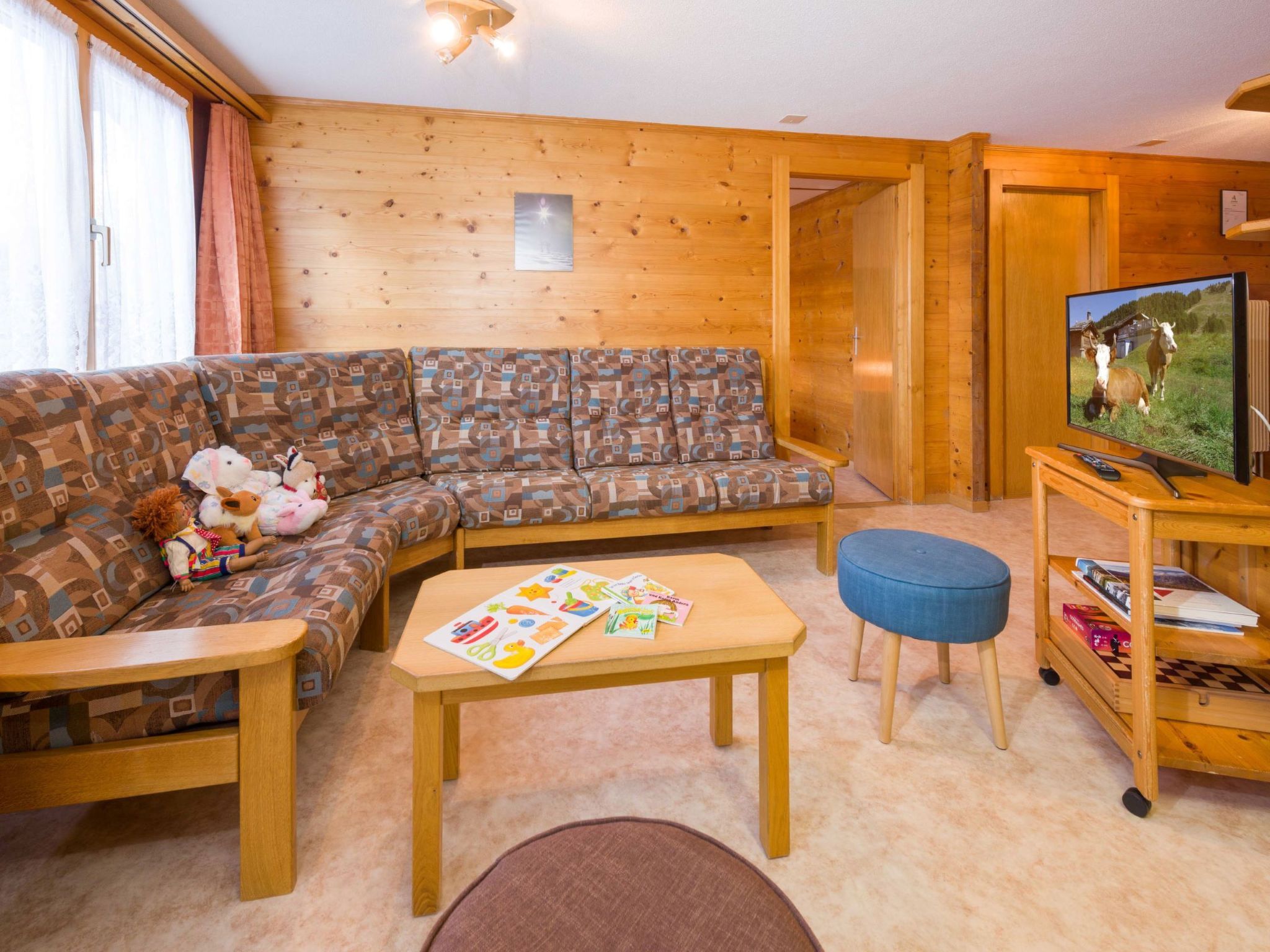 Chalet Ferienwohnungen Schwalbennest Moos Grächen, (Grächen), - Buiten