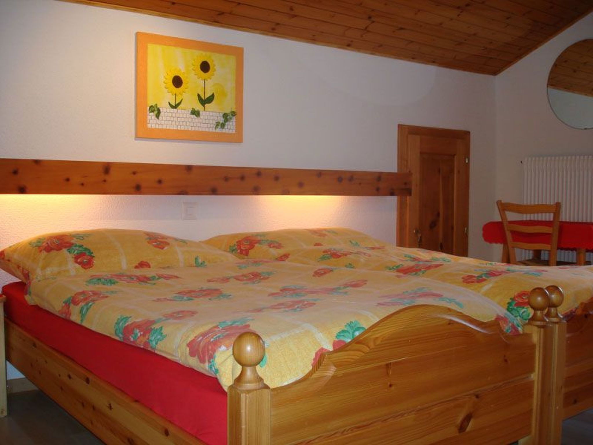 Ferienwohnungen Zur Heimat, (Grächen), — House (3 of 11)