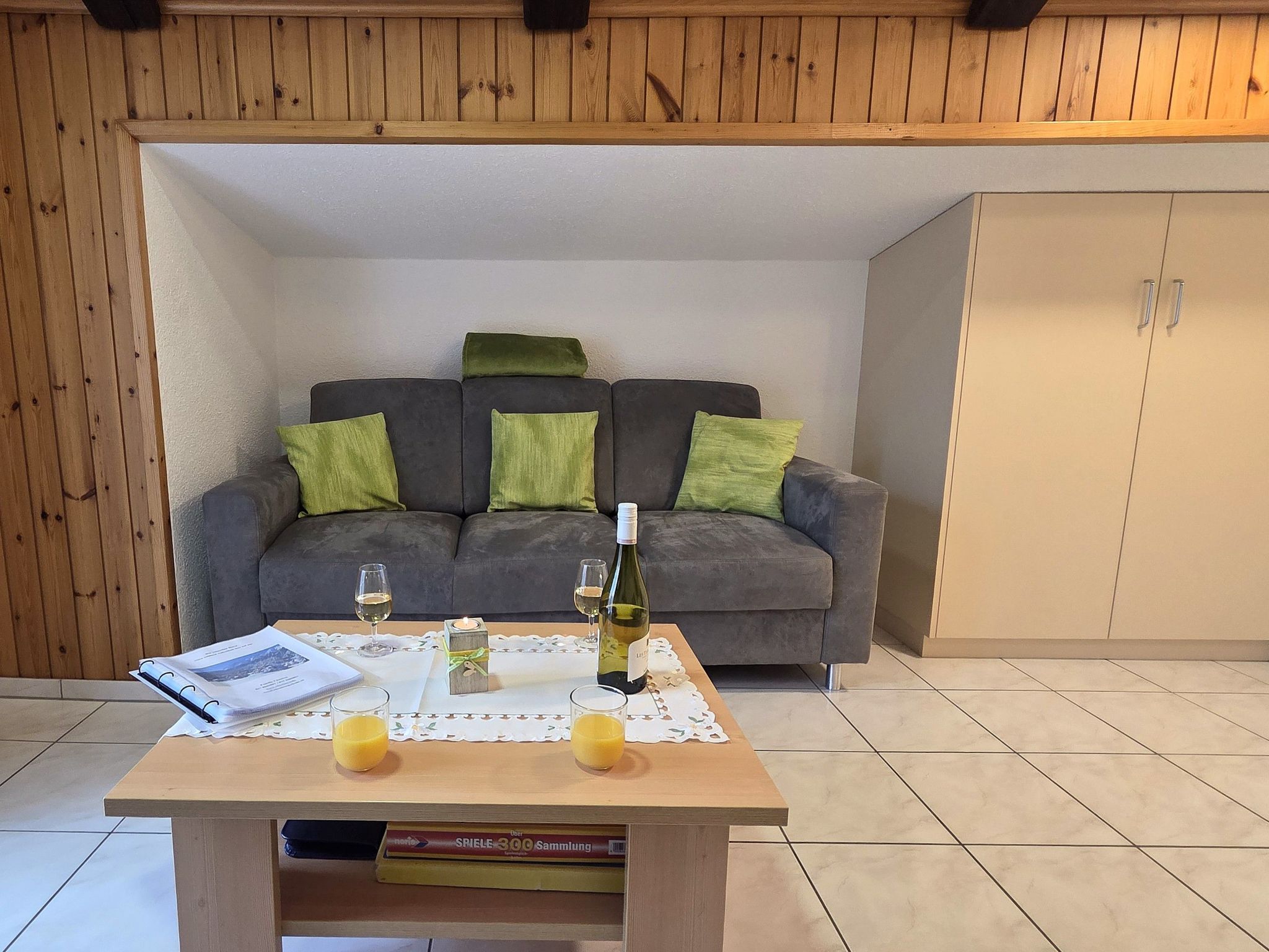 Ferienwohnungen Zur Heimat, (Grächen), — Living Room (5 of 11)