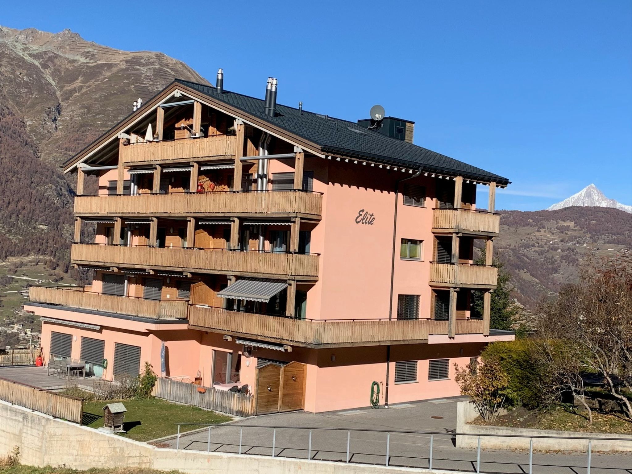 Photo of Elite, (Grächen),