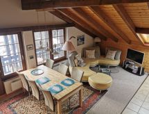 Modern appartement in Grächen met uitzicht op gletsjers en bergtoppen - thumbnail 1