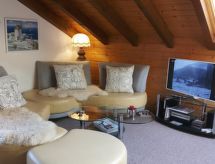 Modern appartement in Grächen met uitzicht op gletsjers en bergtoppen - thumbnail 2
