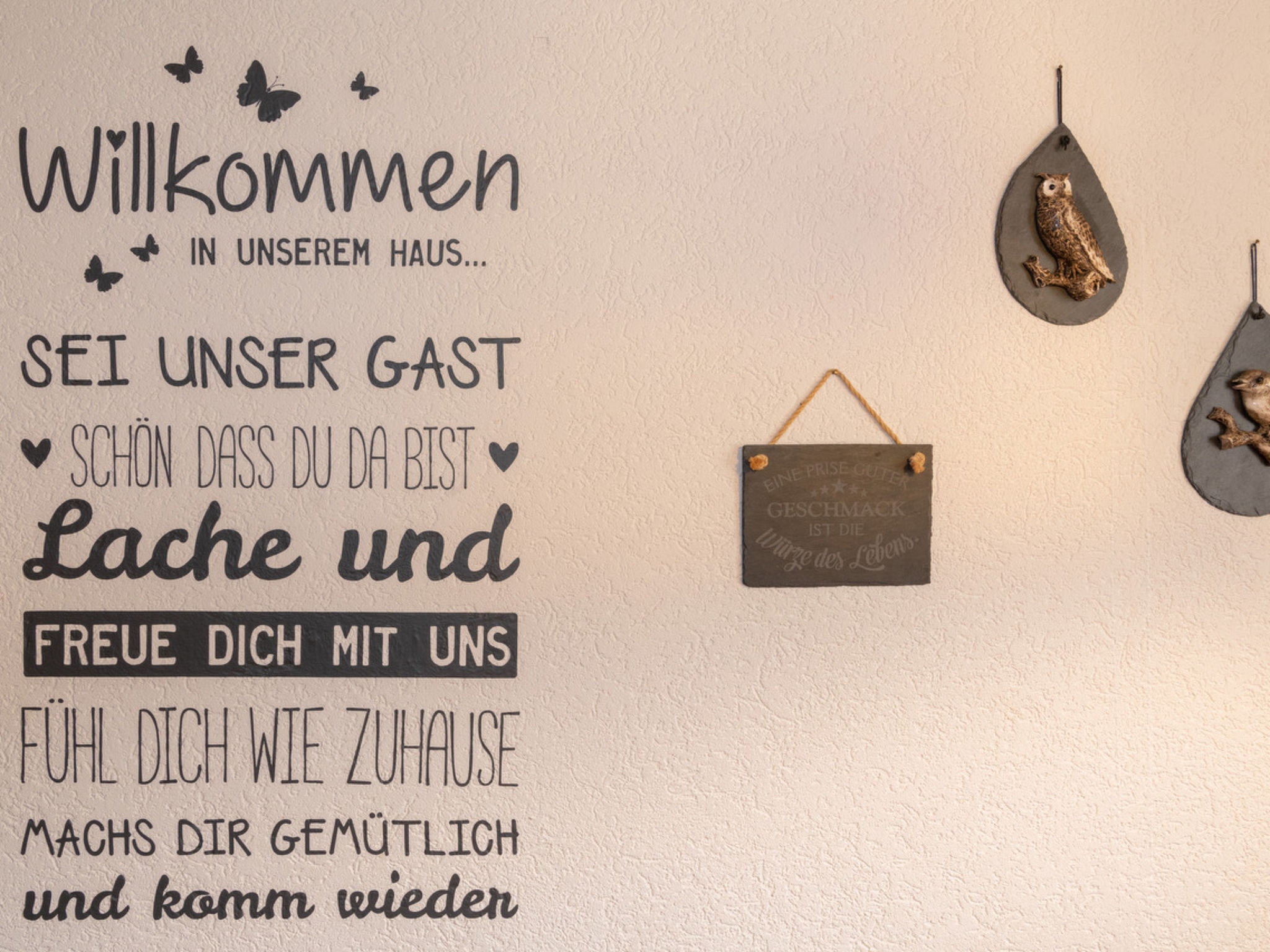 Dominique, (Grächen), 1013 - Drinnen