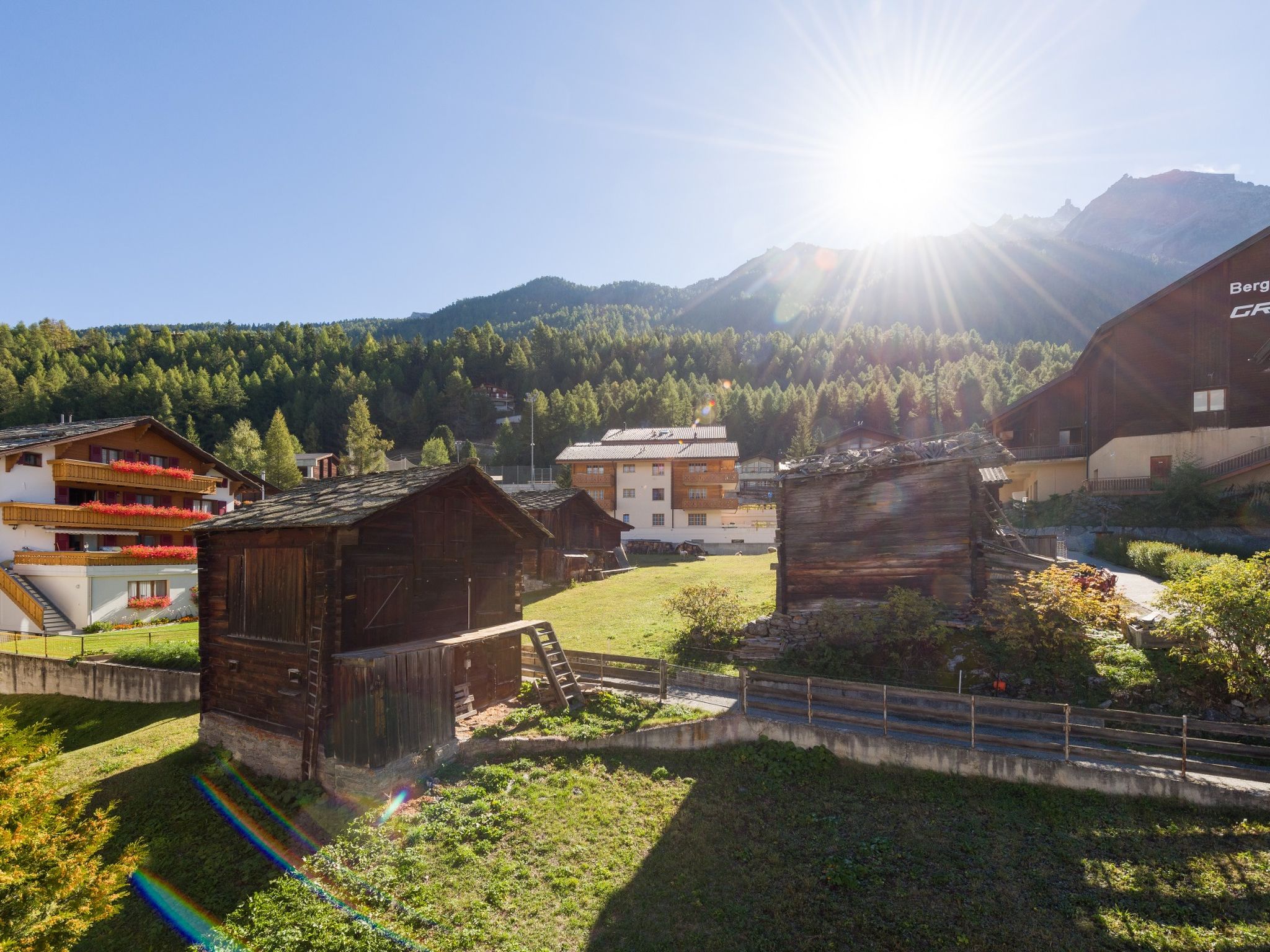 Photo of Paradiso 2, (Grächen). 6-Bettwohnung