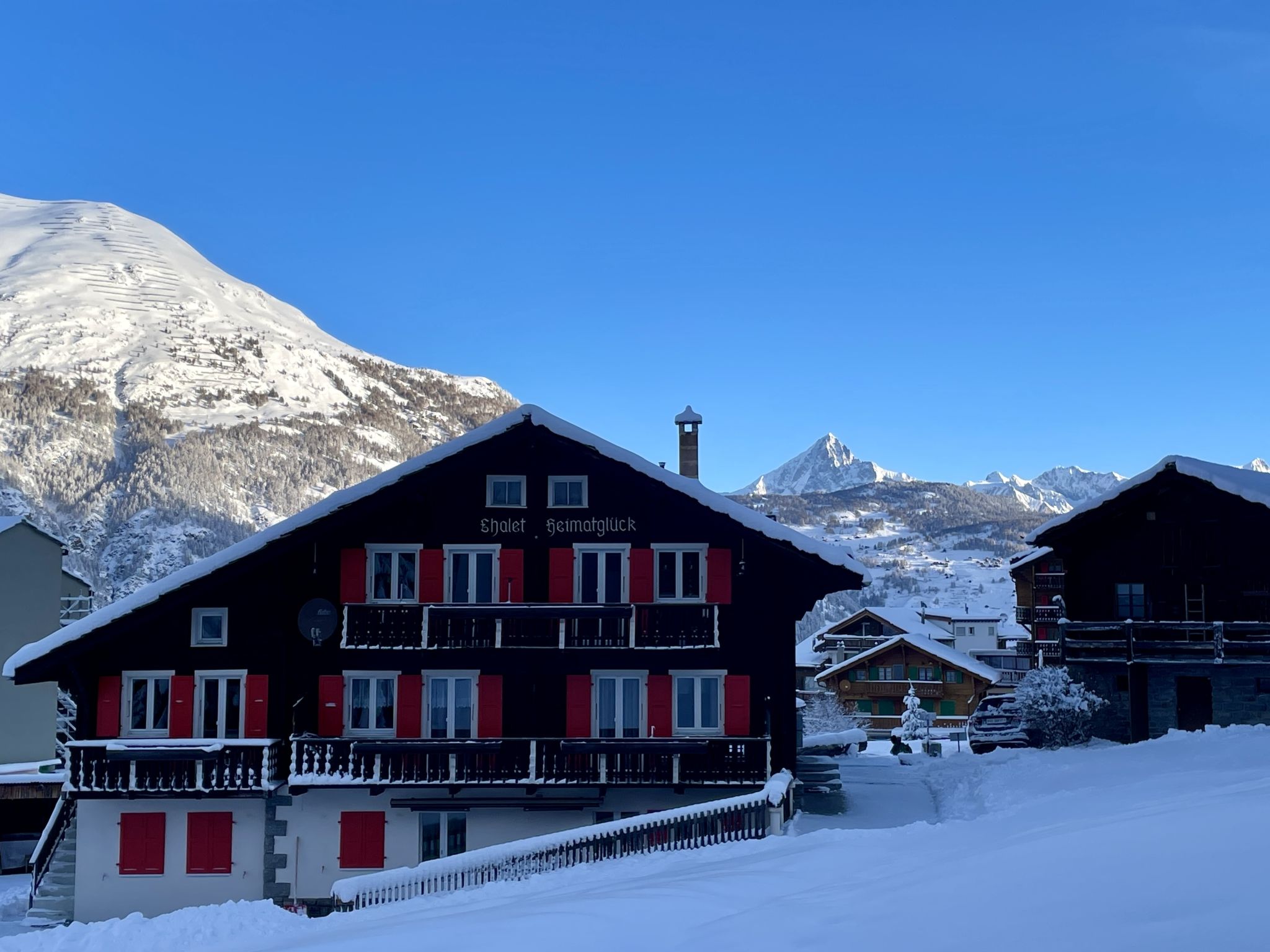 Photo of Chalet Heimatglück, (Grächen), 1179 - 1181
