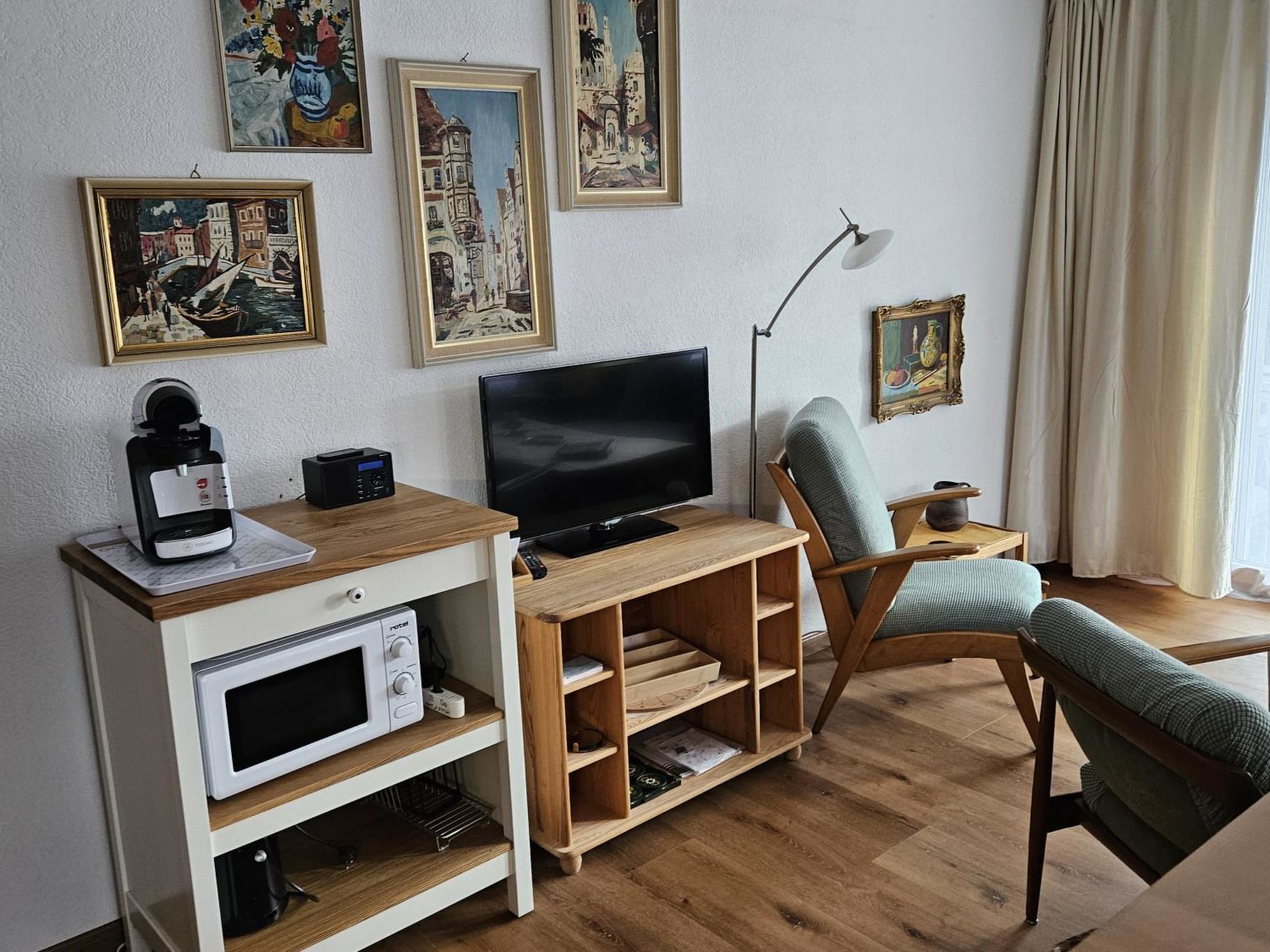 Neu renovierte Ferienwohnung im Haus Opal, (Grächen), 1603 - Drinnen