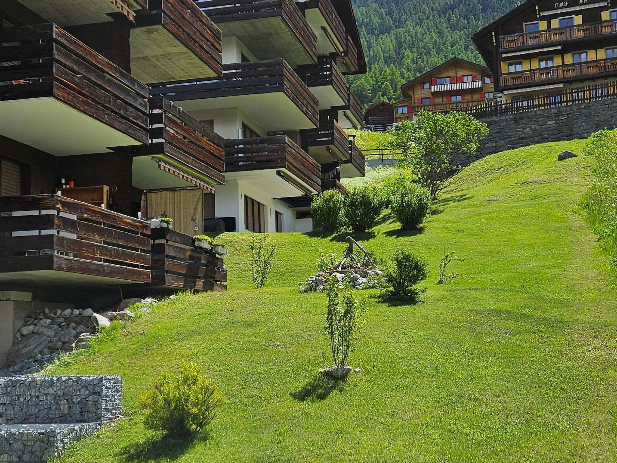 Photo of Neu renovierte Ferienwohnung im Haus Opal, (Grächen), 1603