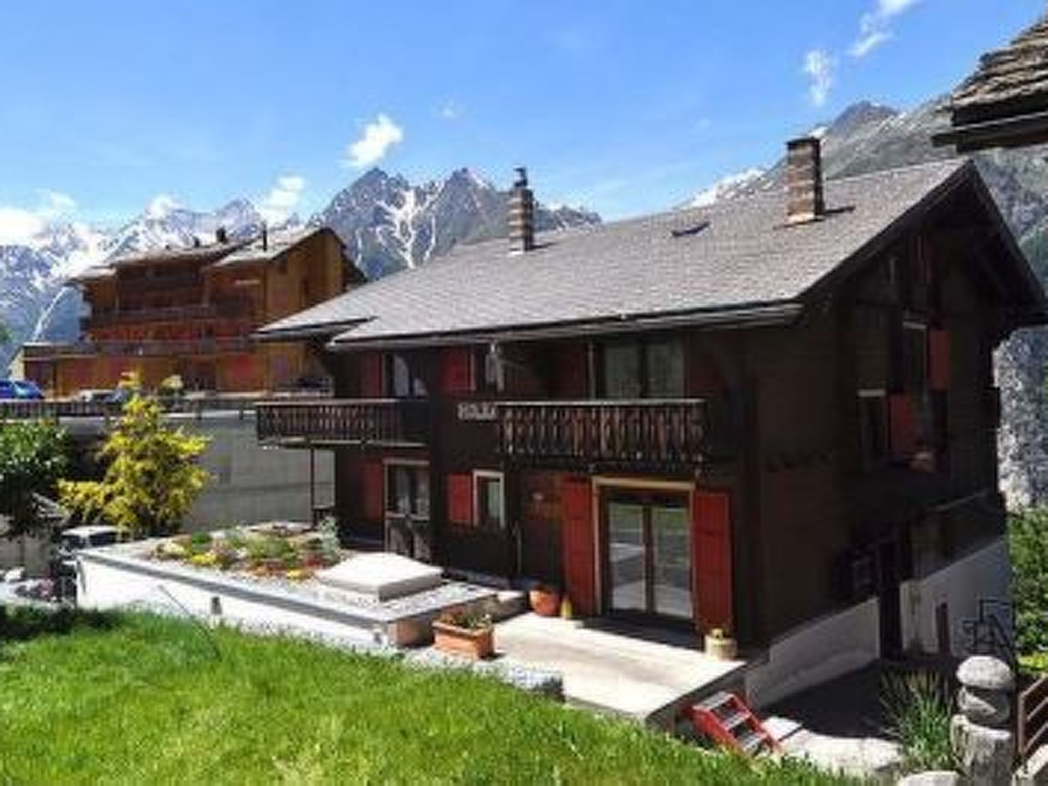 Photo of Chalet Holiday Ferienwohnung Glück, (Grächen),