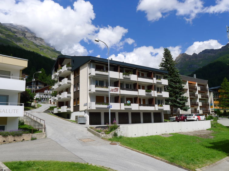 Siesta Apartment in Leukerbad