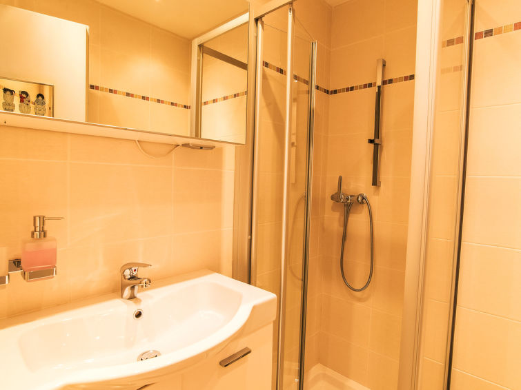 Photo of Cristal 36