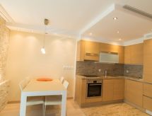 Haus Cristal: Gezellig appartement in hartje Leukerbad met open haard - thumbnail 4
