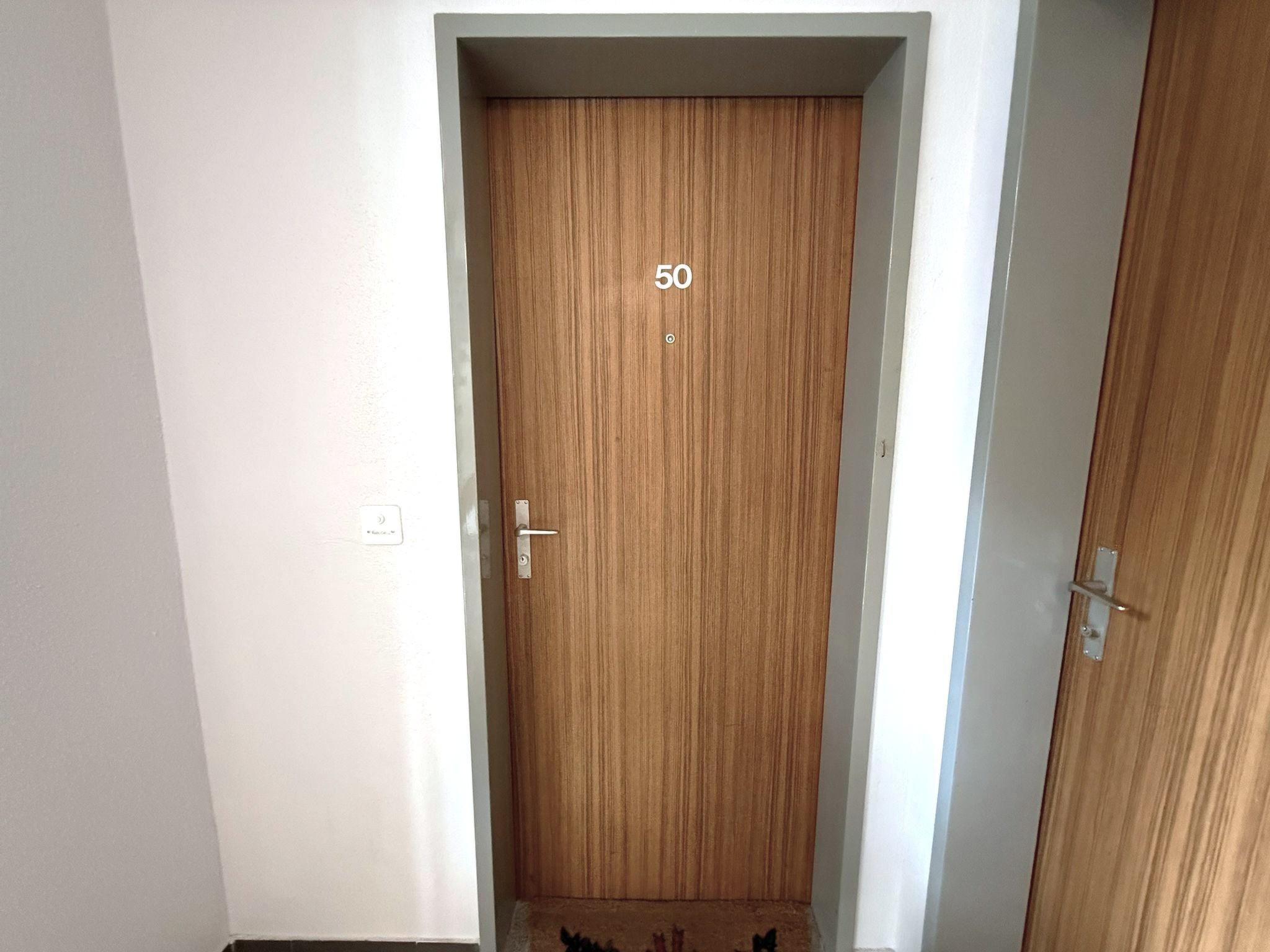 Apollo 50 # 4-bed apartment, Bad, WC 4-Bettwohnung, Bad, WC