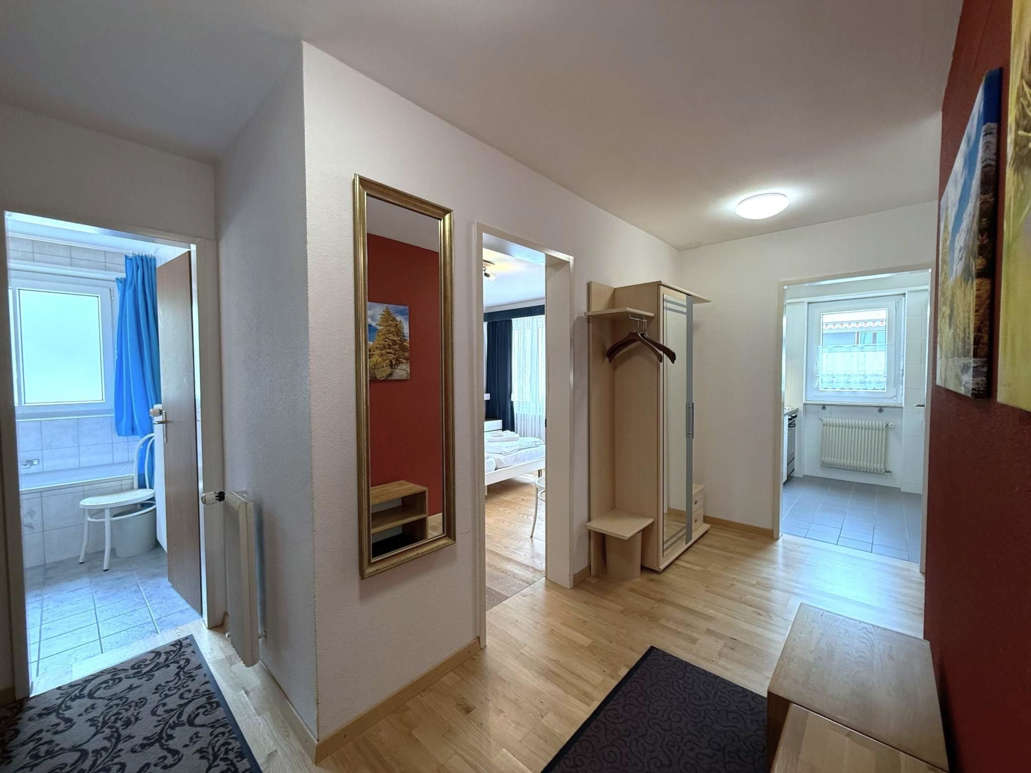 Photo of Apollo 50 # 4-bed apartment, Bad, WC 4-Bettwohnung, Bad, WC
