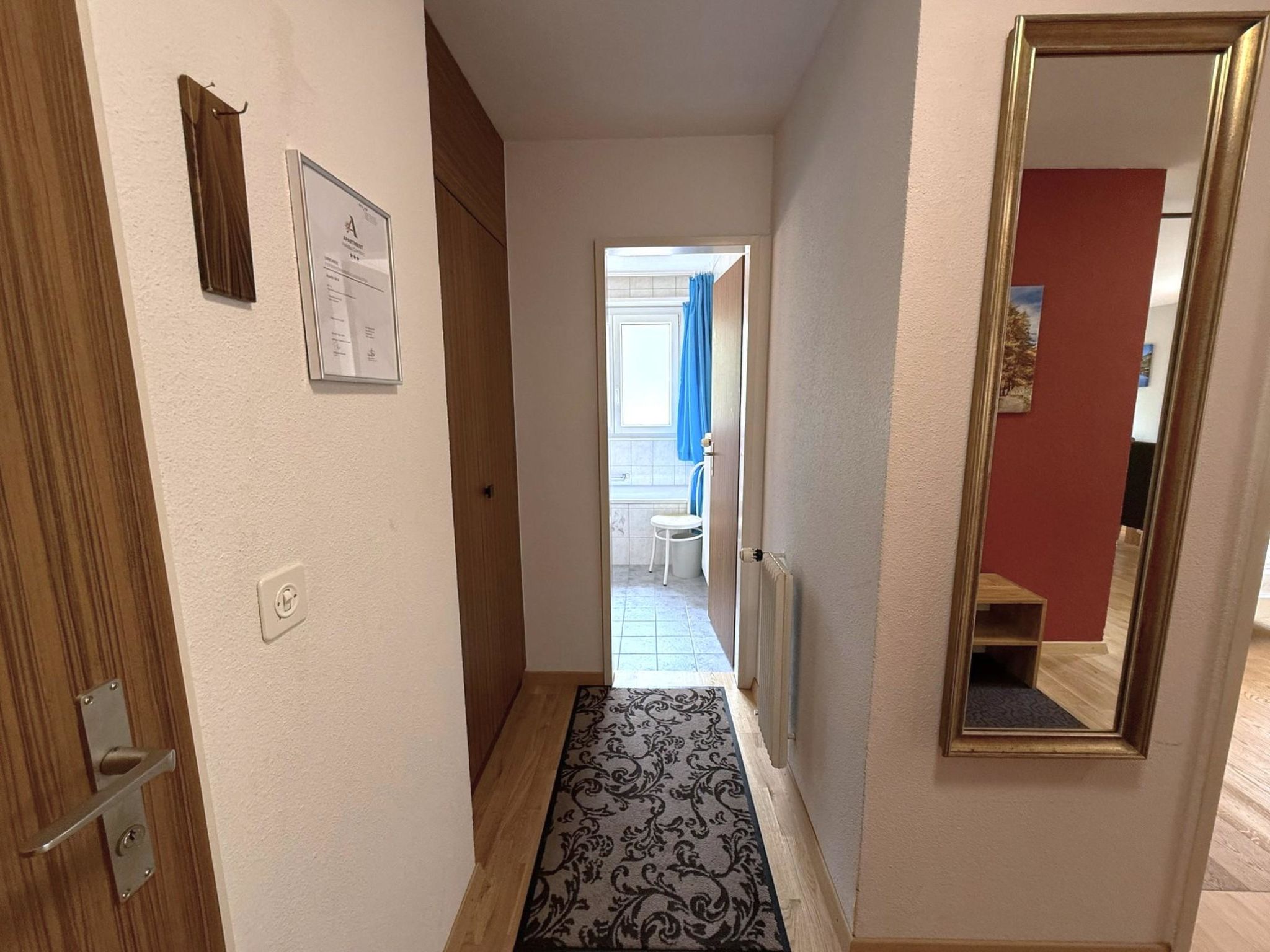Photo of Apollo 50 # 4-bed apartment, Bad, WC 4-Bettwohnung, Bad, WC