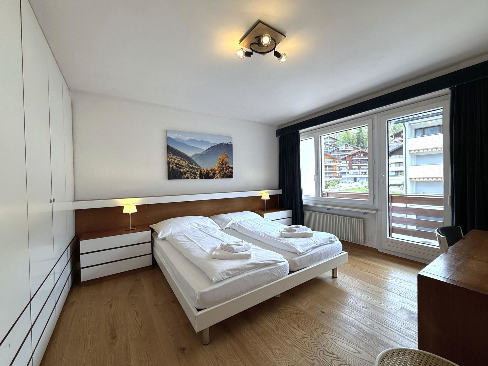 Photo of Apollo 50 # 4-bed apartment, Bad, WC 4-Bettwohnung, Bad, WC
