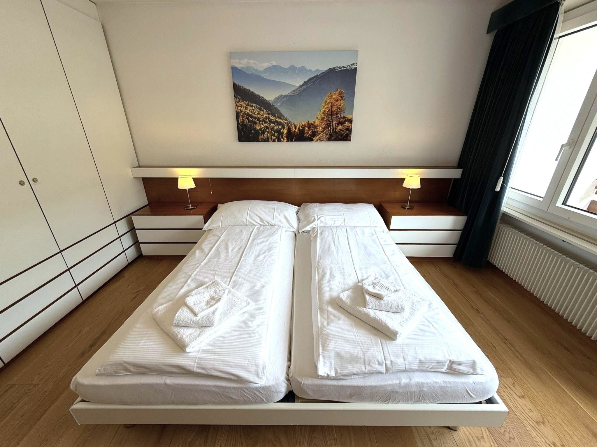 Photo of Apollo 50 # 4-bed apartment, Bad, WC 4-Bettwohnung, Bad, WC