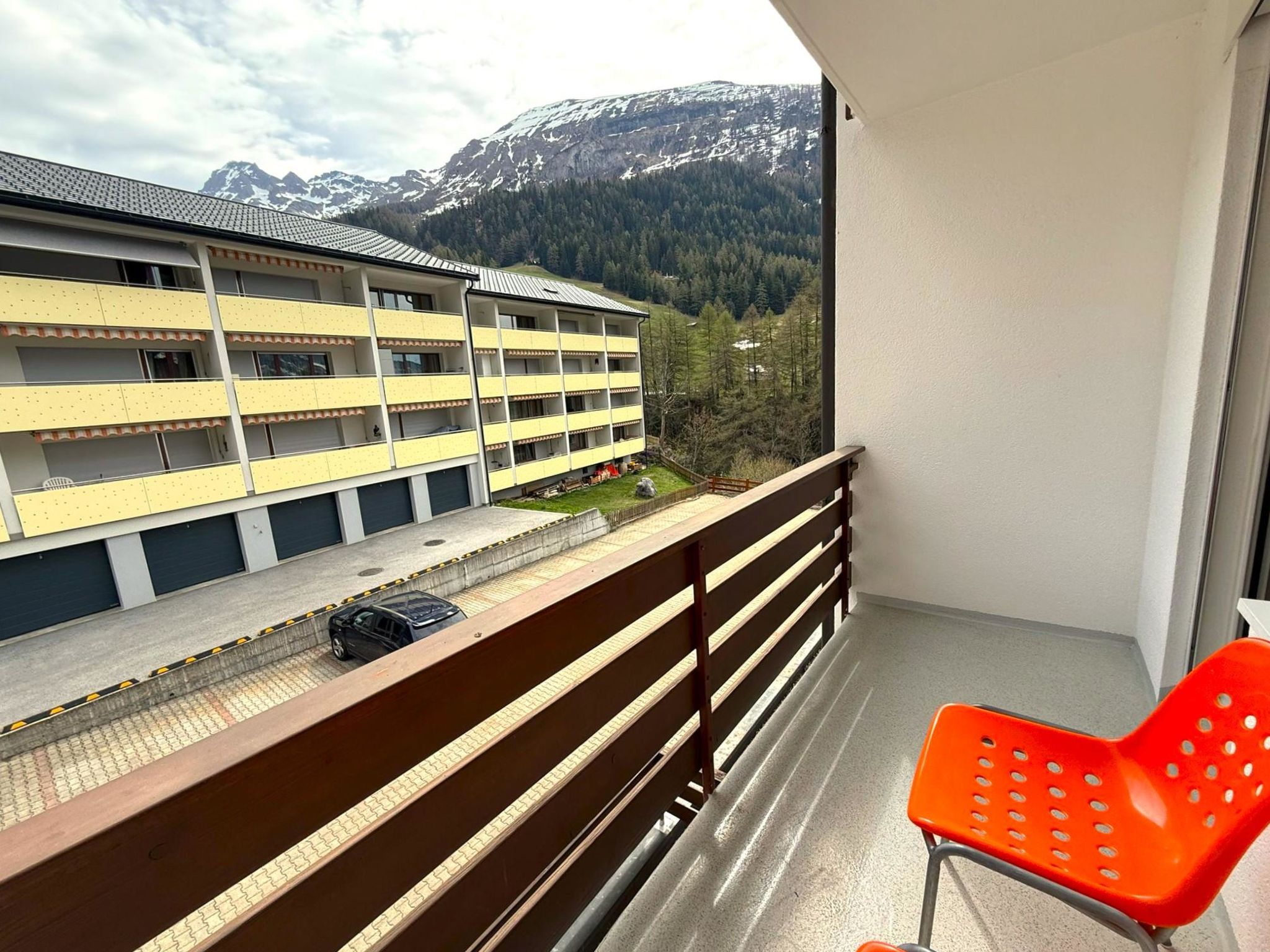 Photo of Apollo 50 # 4-bed apartment, Bad, WC 4-Bettwohnung, Bad, WC