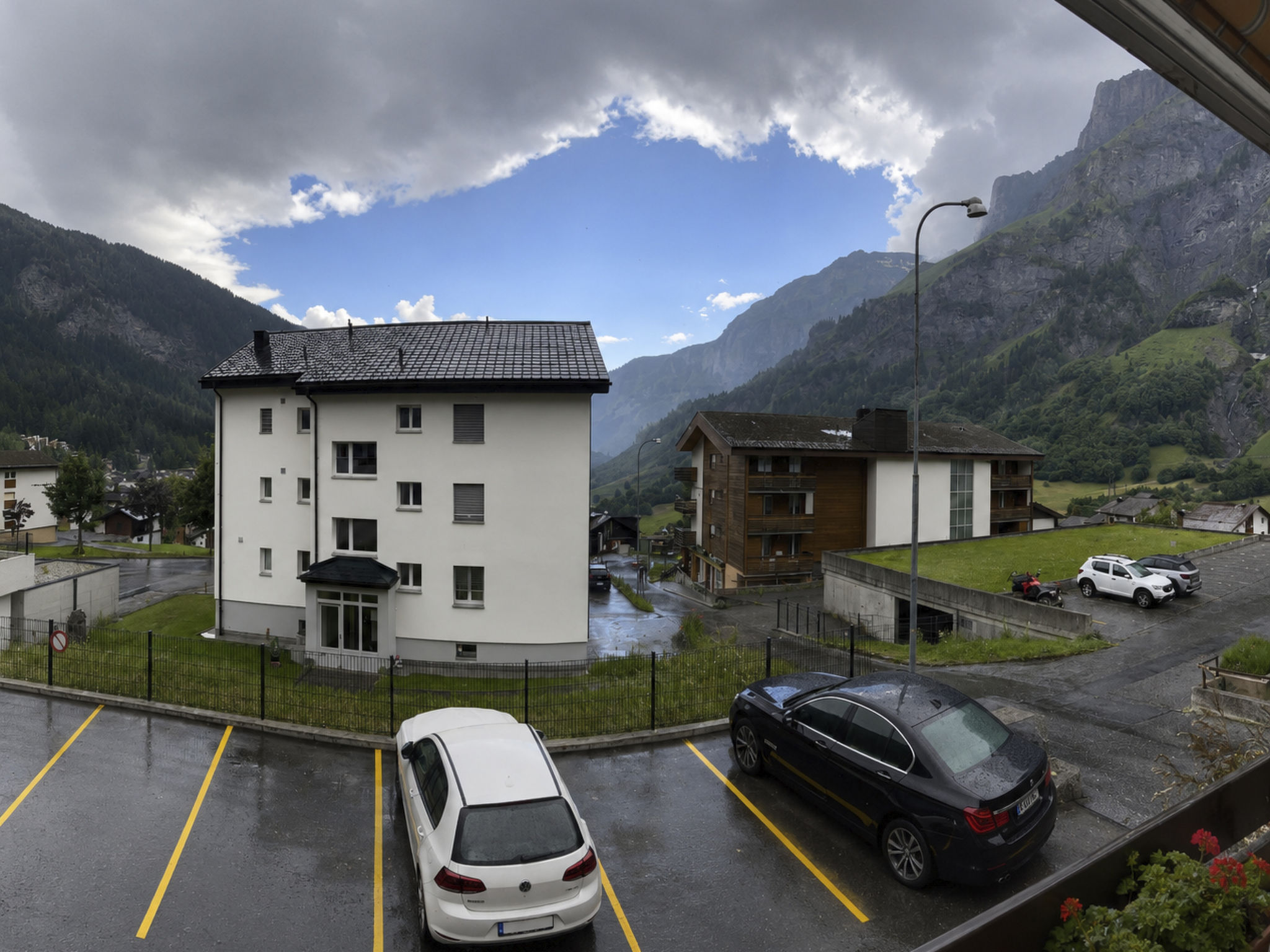 Residenz Siesta Leukerbad # 4-bed apartment, Bad, WC - Outside