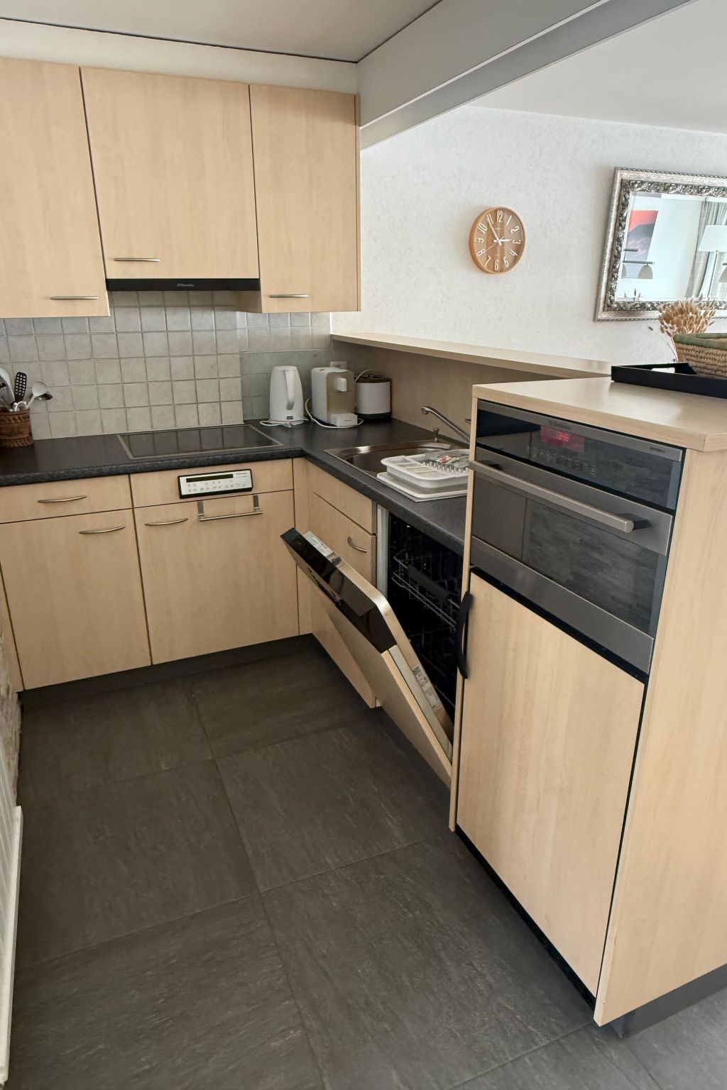 Domino 44 # 4-bed apartment, Dusche, WC 4-bed apartment, Dusche, WC - Dedans