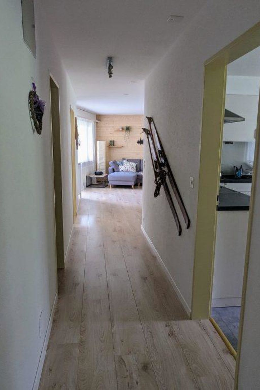Petit Trianon 103 # 8-bed apartment, Bad, WC 8-bed apartment, Bad, WC - Image-tags.info