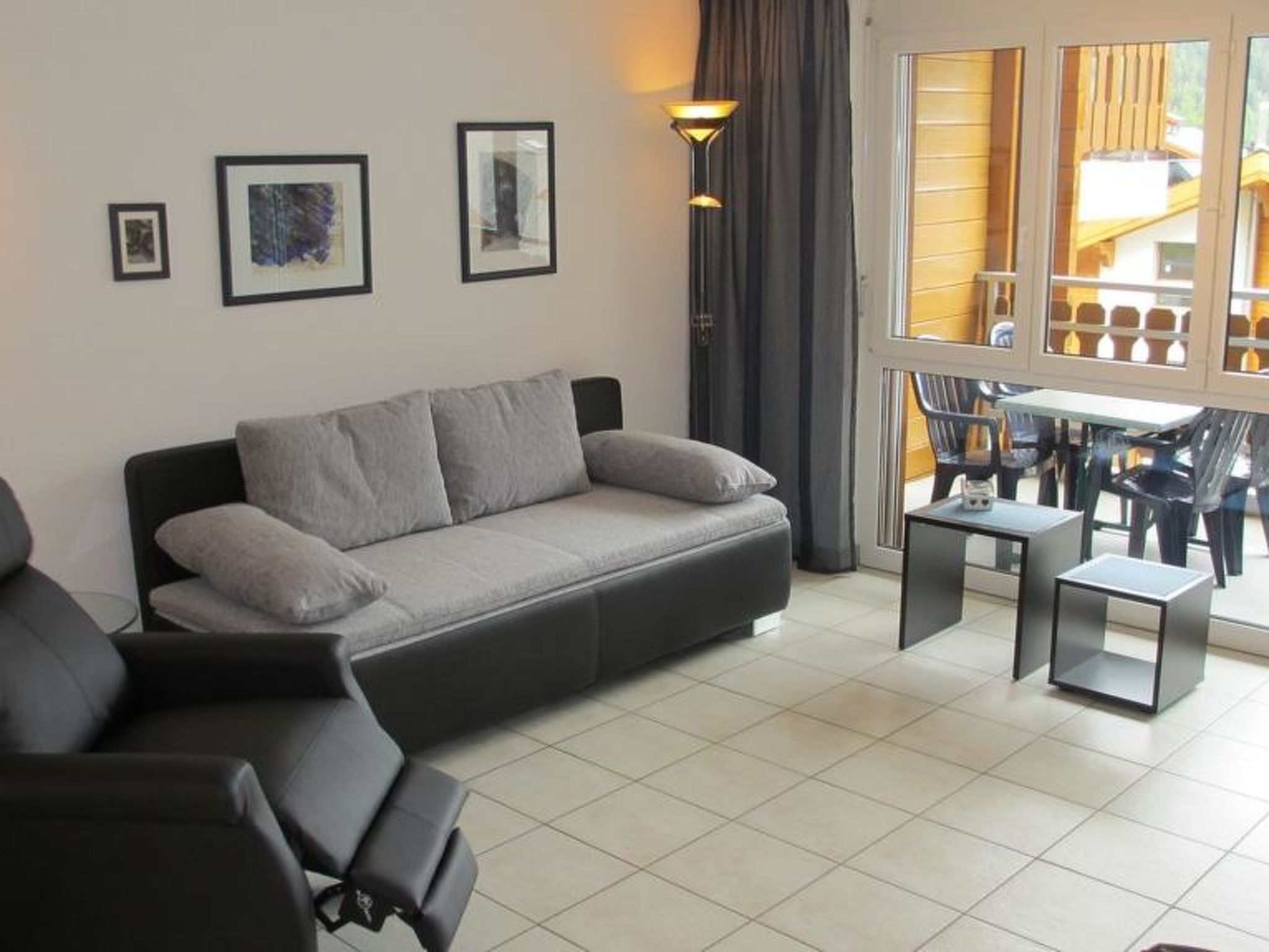 Anessa 33 # 4-bed apartment, Bad, WC 4-Bettwohnung, Bad, WC