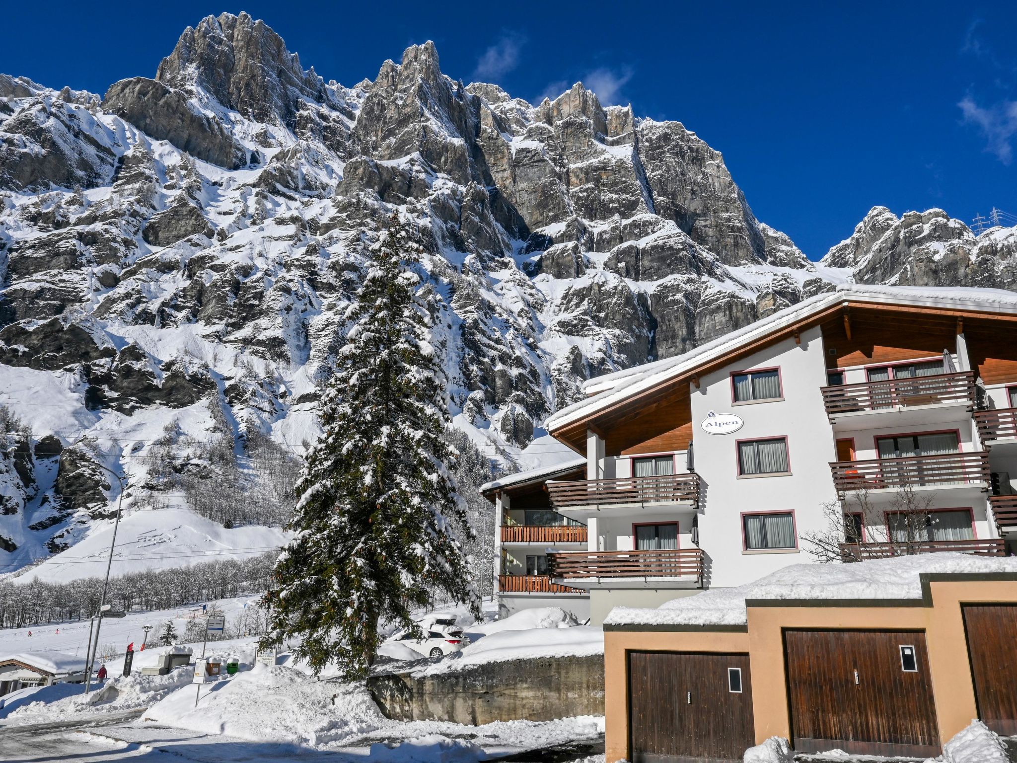 Photo of 3-Zimmer-/4-Bettwohnung, Alpen 5 # (135005)
