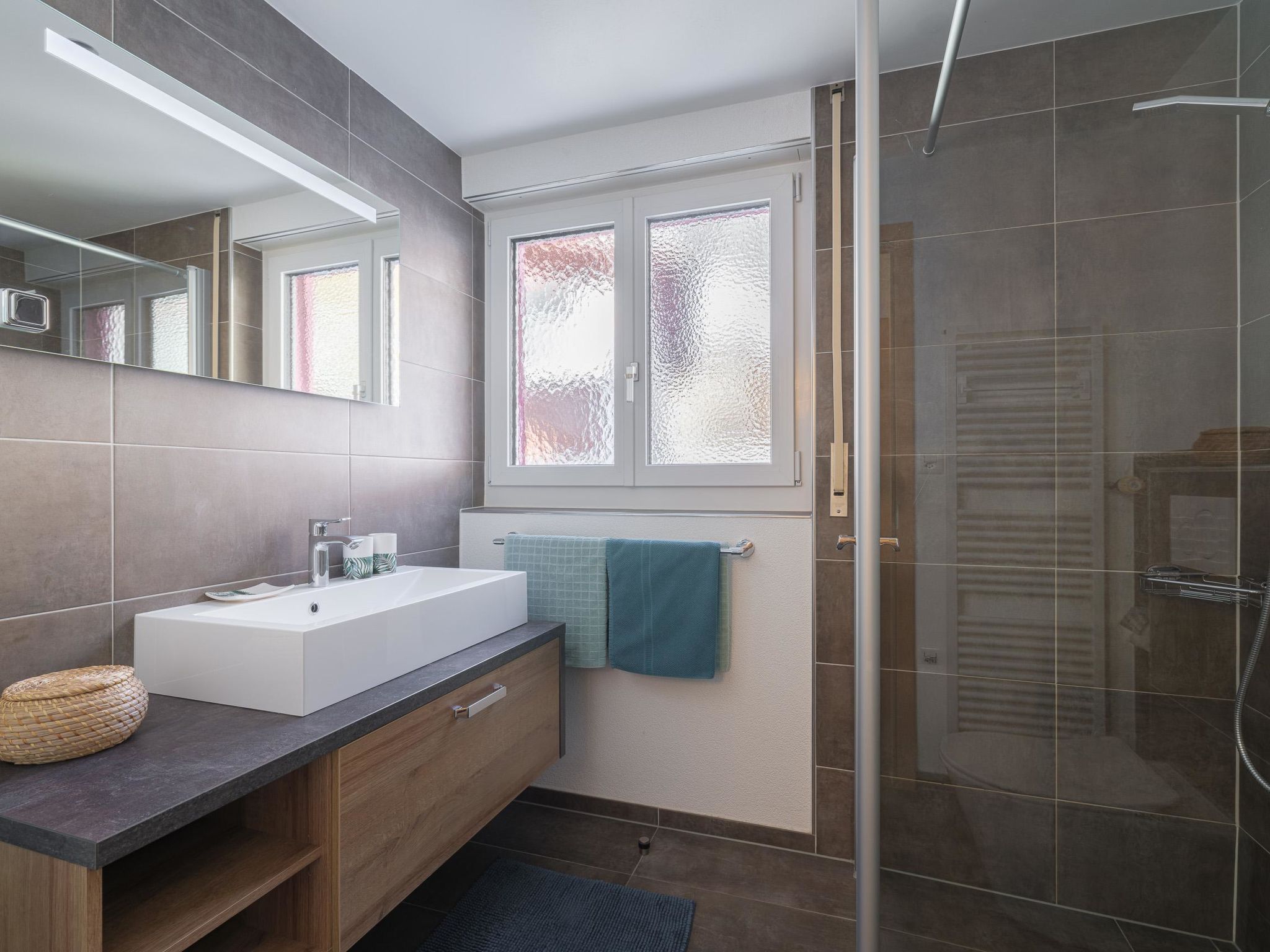 Photo of Alpen Leukerbad # 4-bed apartment, Dusche, WC