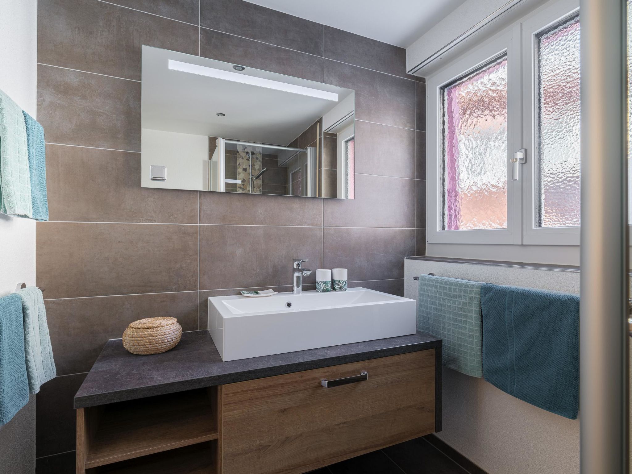 Photo of Alpen Leukerbad # 4-bed apartment, Dusche, WC