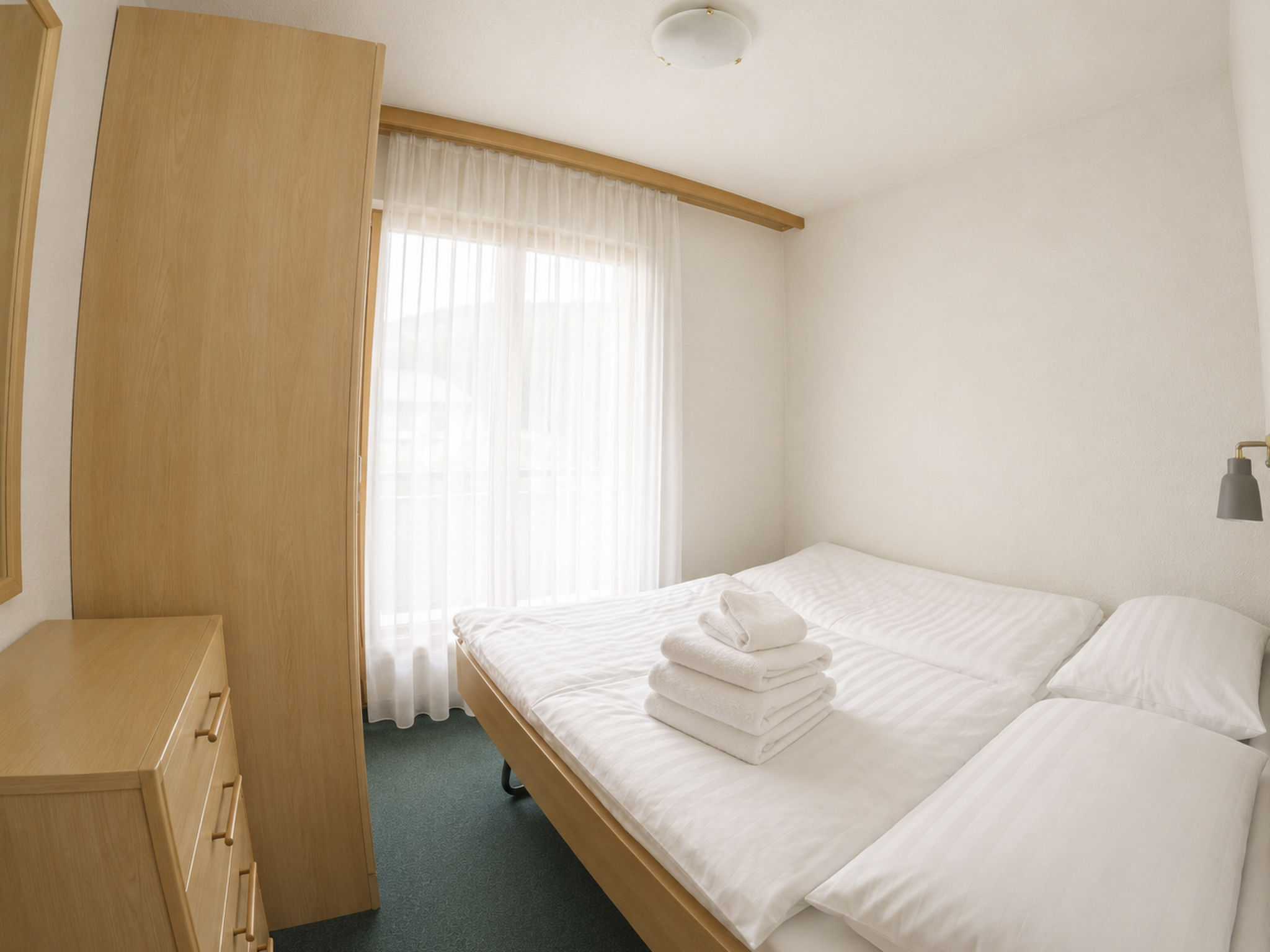 Residenz Darianne Leukerbad # 6-bed apartment, Dusche und Bad, WC - Dedans