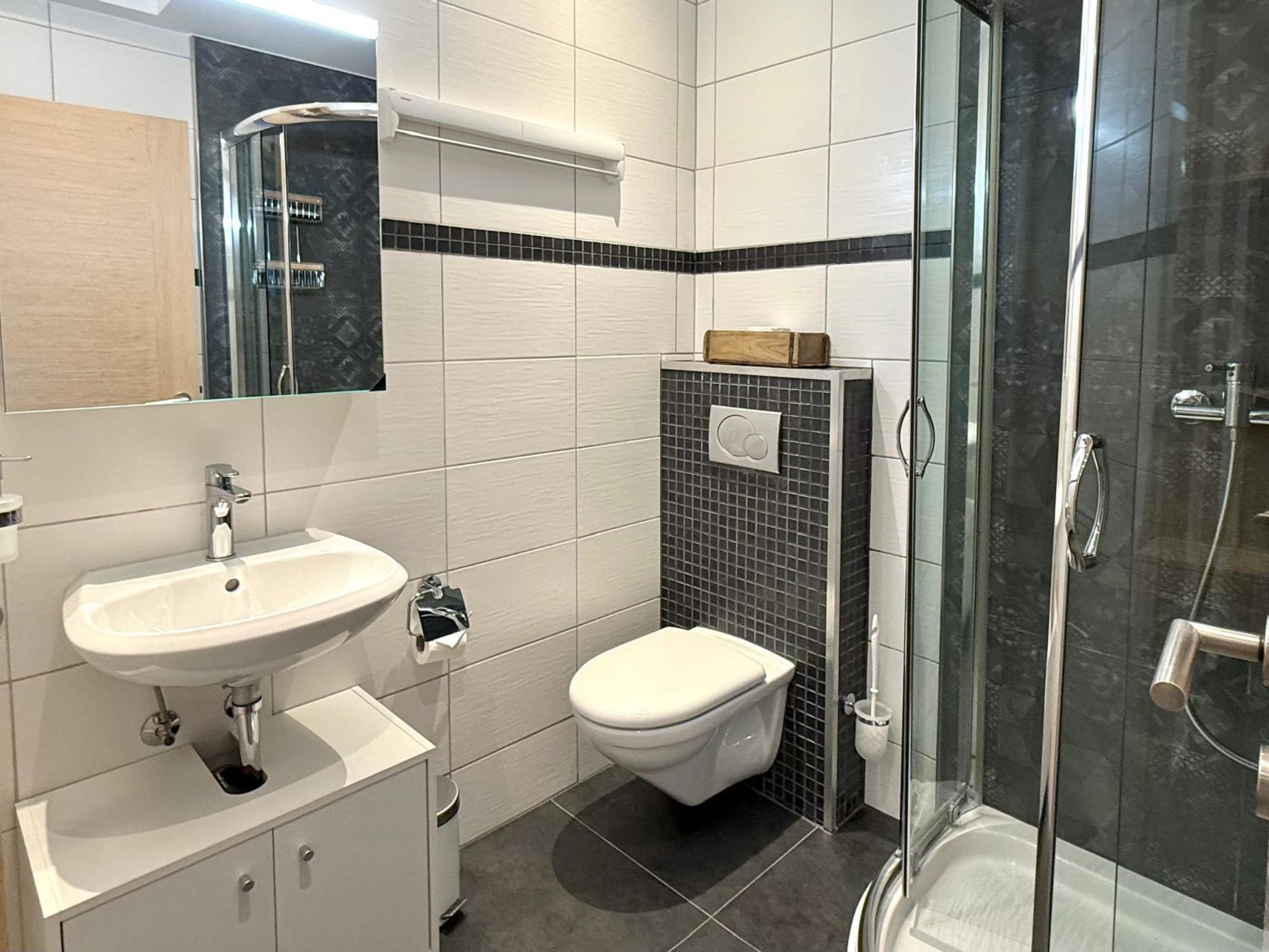 Photo of Chalet Lucia 1 (EG) # 3-bed apartment, Dusche, WC 3-bed apartment, Dusche, WC
