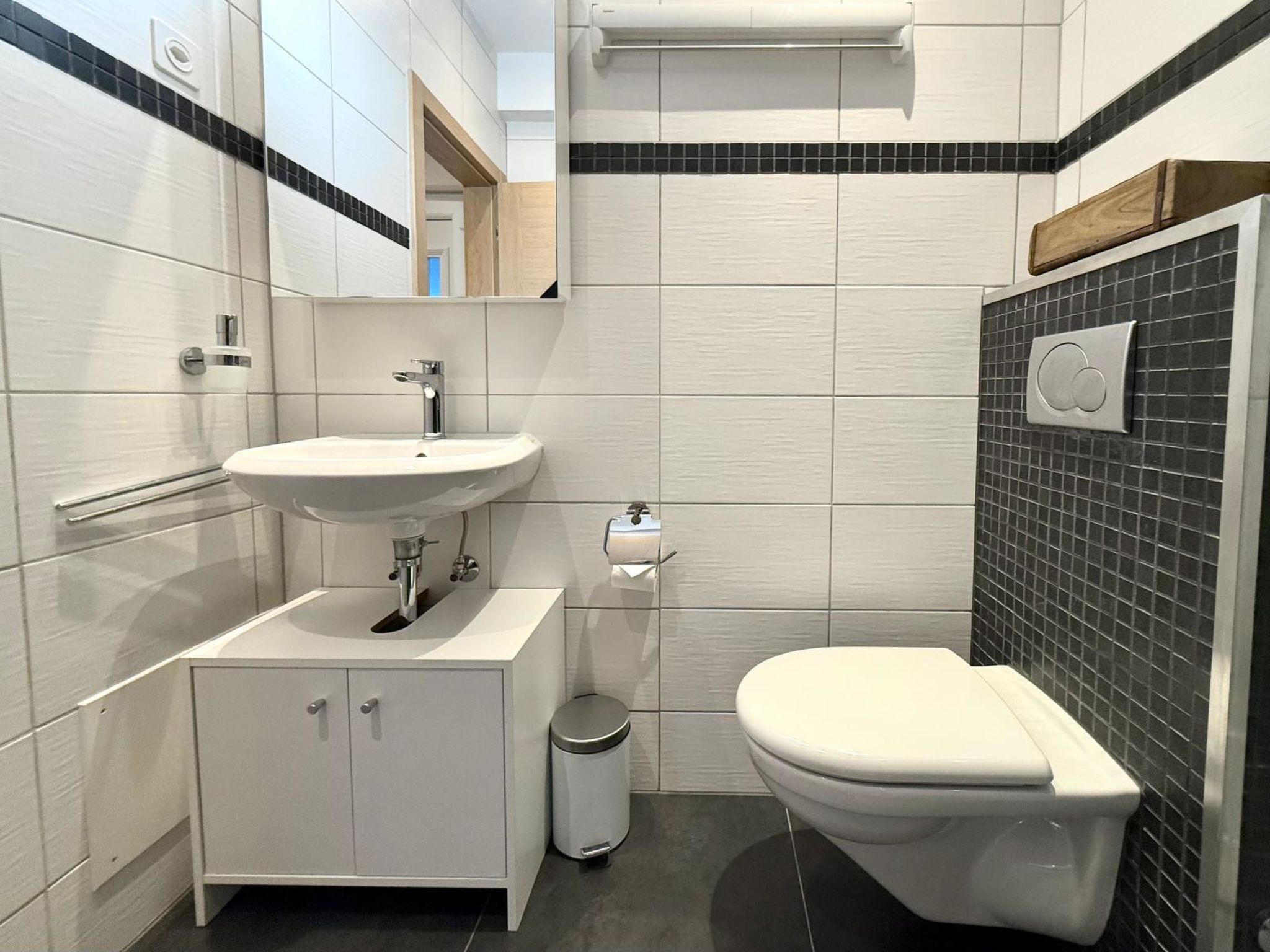 Photo of Chalet Lucia 1 (EG) # 3-bed apartment, Dusche, WC 3-bed apartment, Dusche, WC