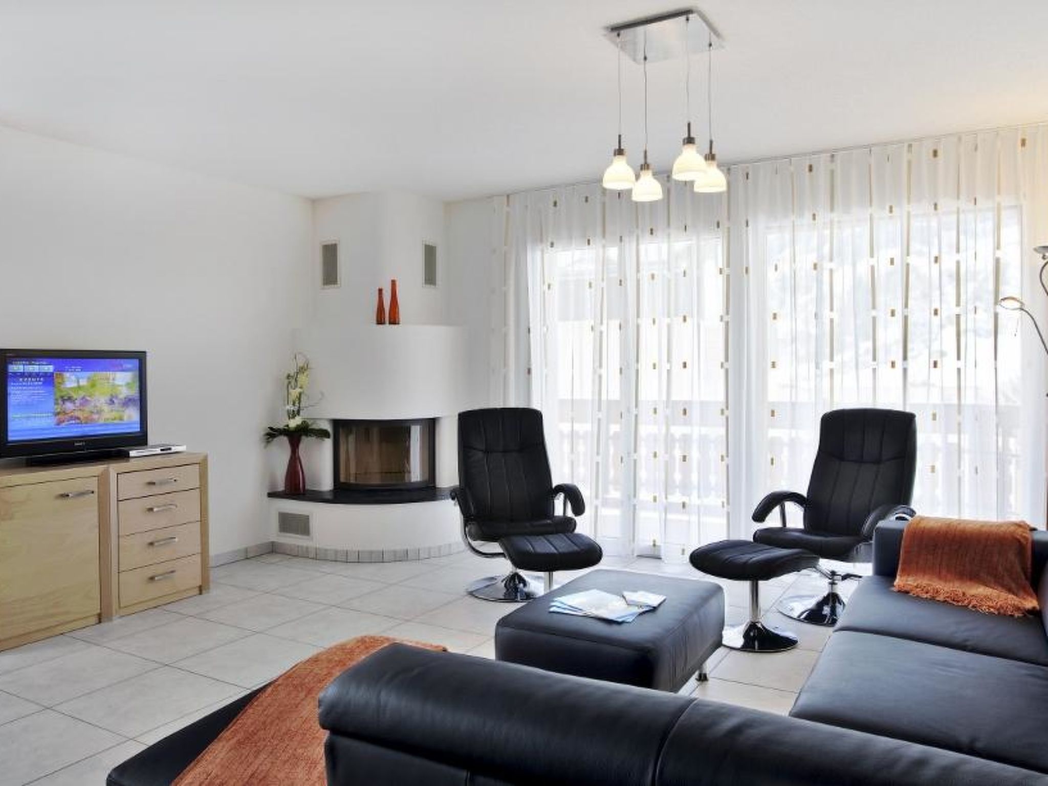 Photo of Residenz Iris Leukerbad # 5-bed apartment, Dusche, WC