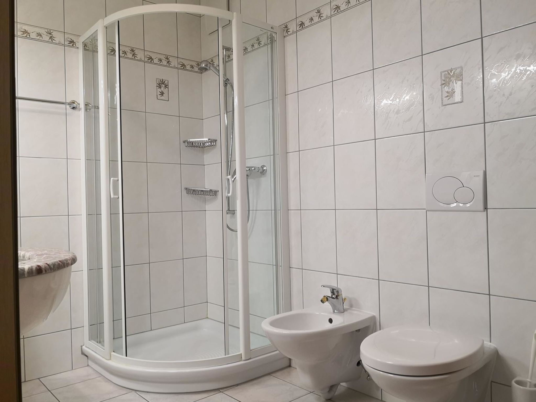 Photo of Al Ponte 4 # 4-bed apartment, Dusche, WC 4-bed apartment, Dusche, WC