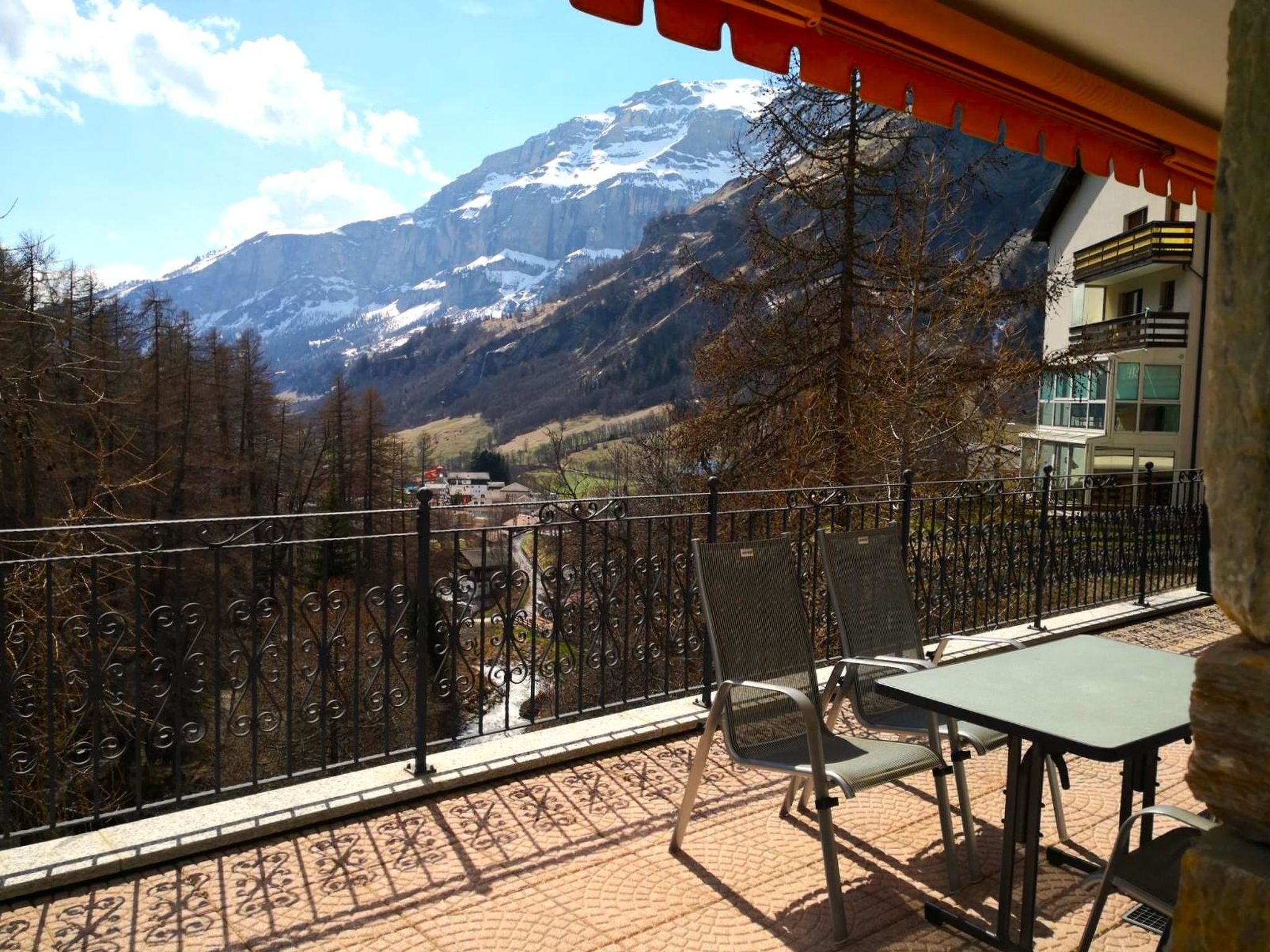 Photo of Al Ponte 4 # 4-bed apartment, Dusche, WC 4-bed apartment, Dusche, WC