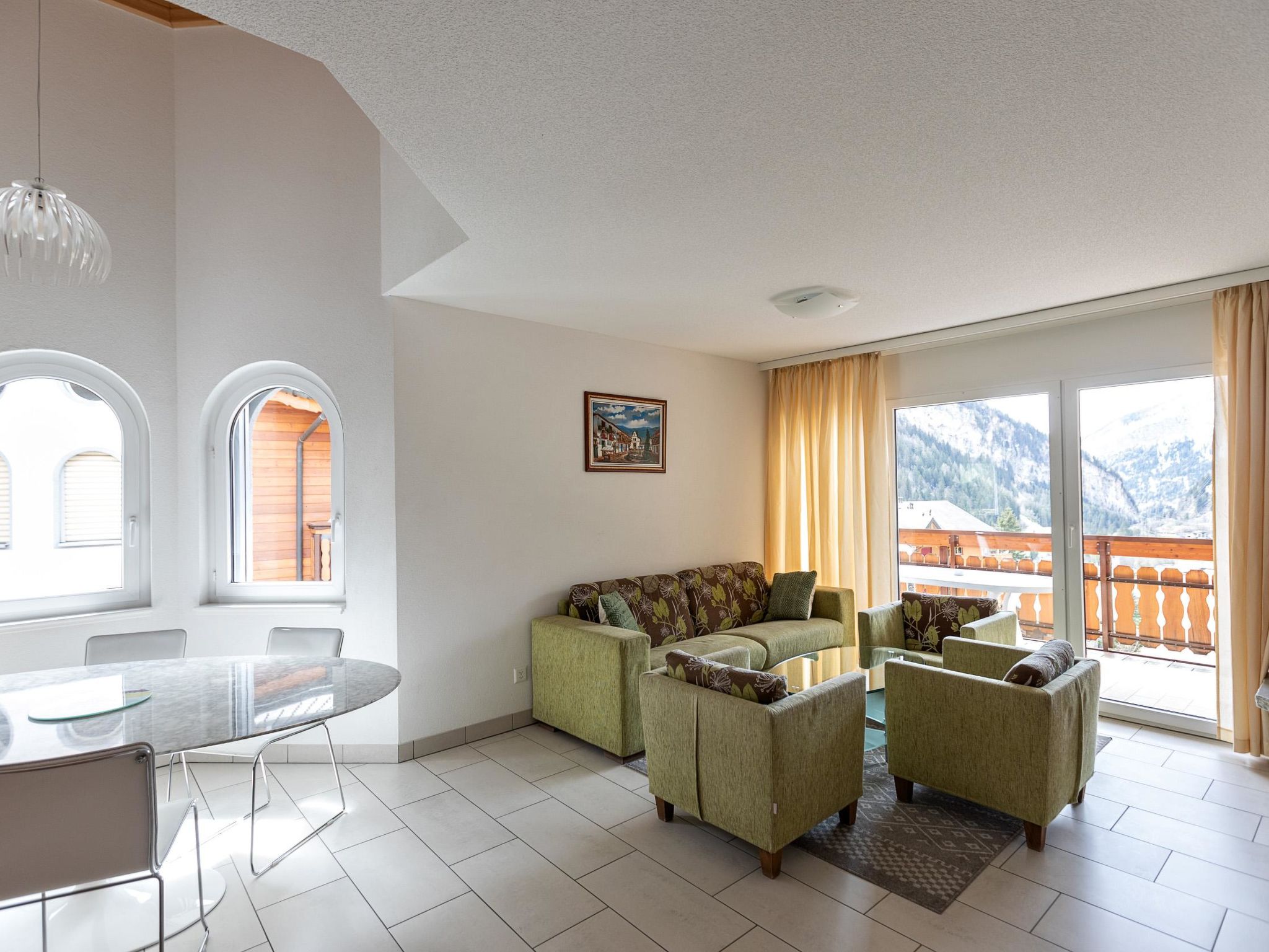 Ambassador Leukerbad # 4-bed apartment, Dusche und Bad, WC