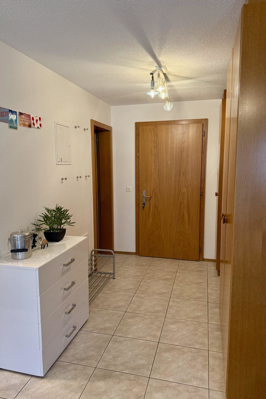 Christina 20 # 4-bed apartment, Bad, WC 4-Bettwohnung, Bad, WC - Drinnen