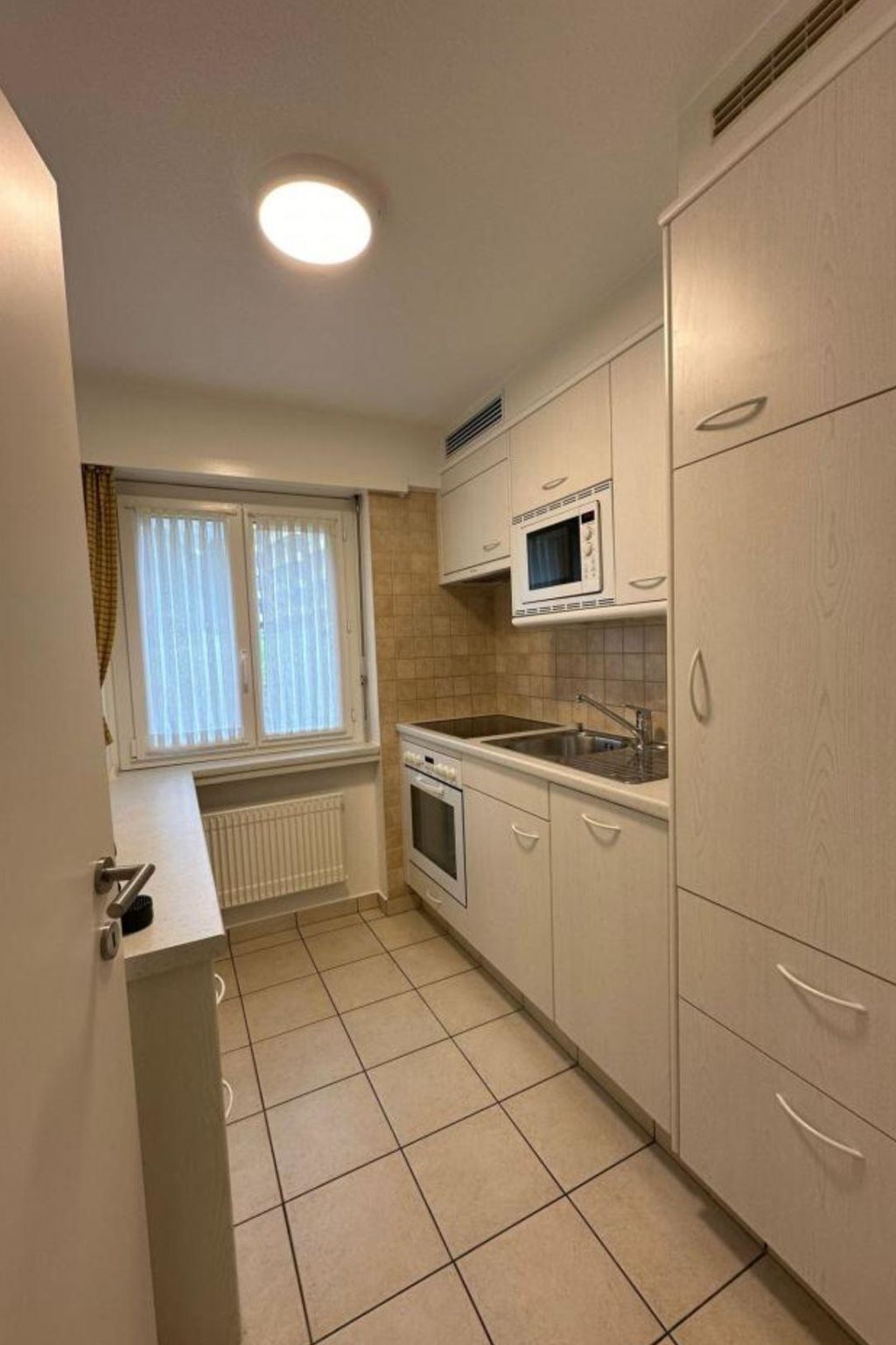 Valère C 211 # 6-bed apartment, Dusche, WC 6-Bettwohnung, Dusche, WC - Image-tags.info
