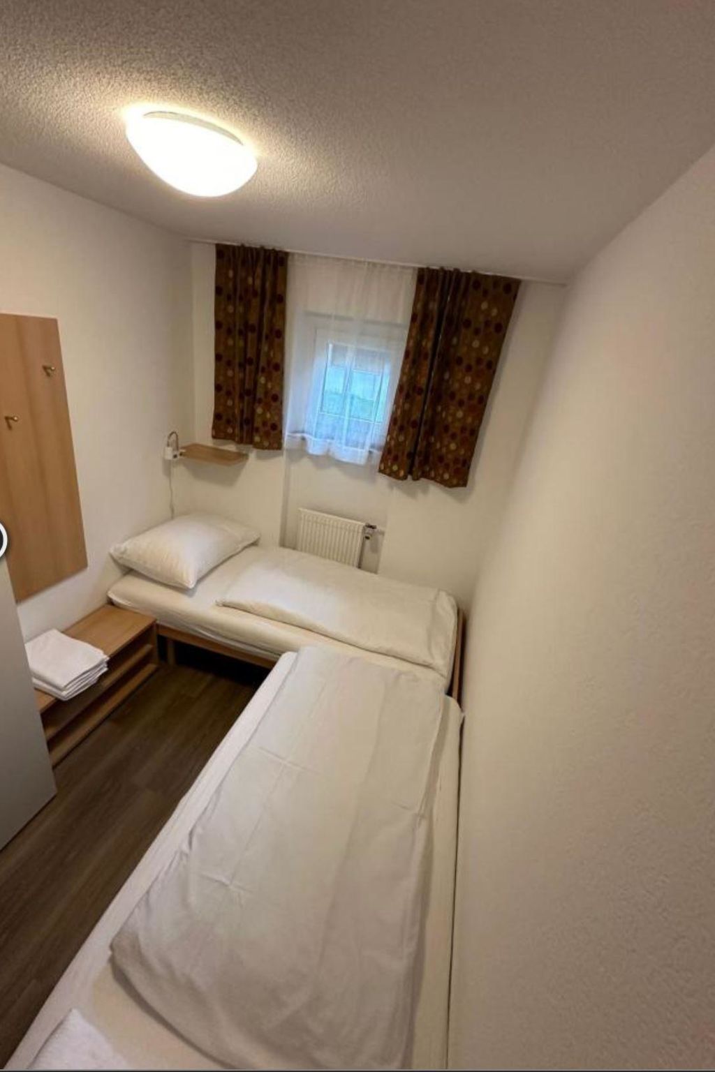 Valère C 211 # 6-bed apartment, Dusche, WC 6-Bettwohnung, Dusche, WC - Image-tags.info