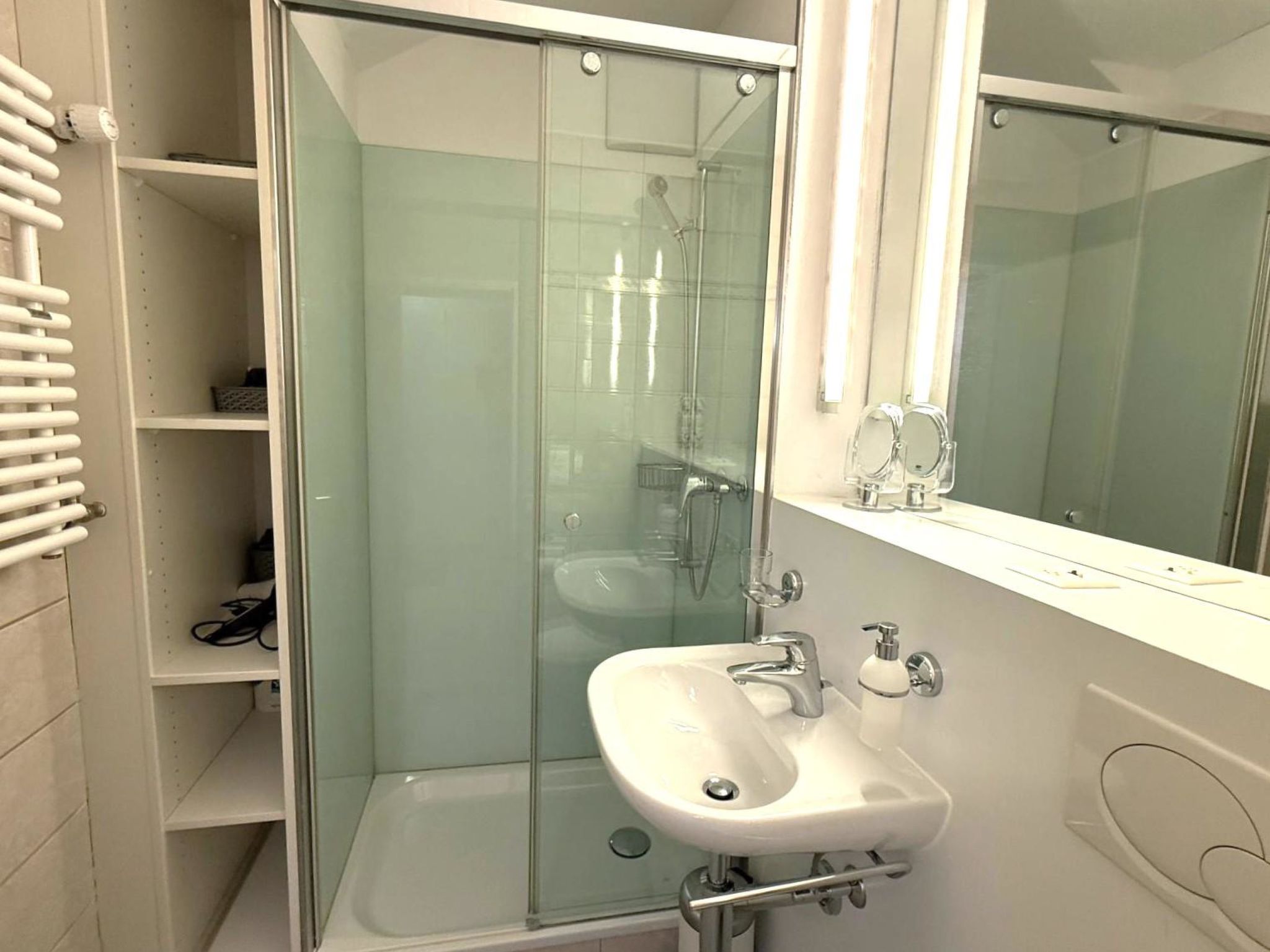 Fortuna 220 # 2-bed apartment, Dusche, WC 2-Bettwohnung, Dusche, WC - Drinnen