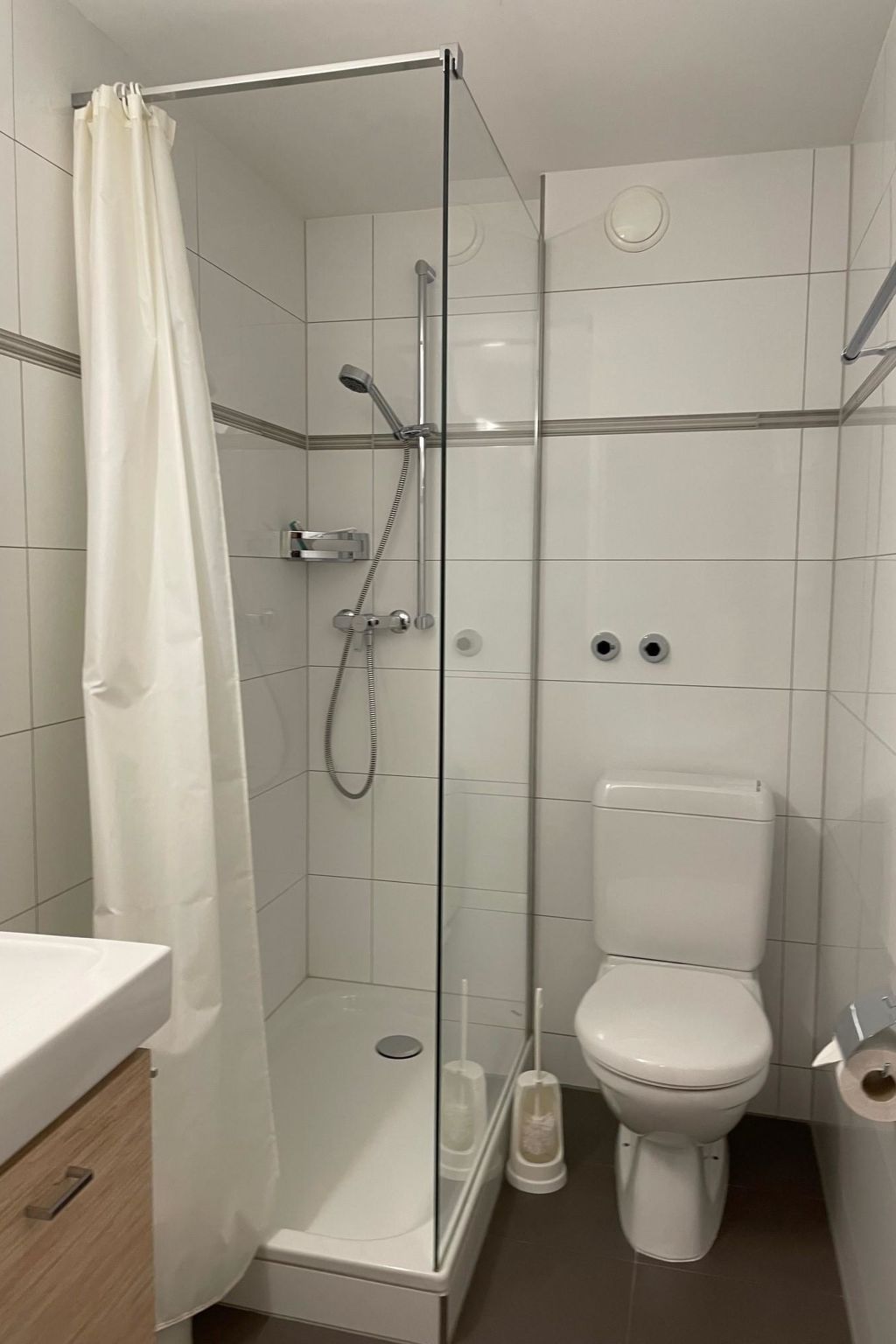 Domino 15 # 2-bed apartment, Dusche, WC 2-bed apartment, Dusche, WC - Image-tags.info